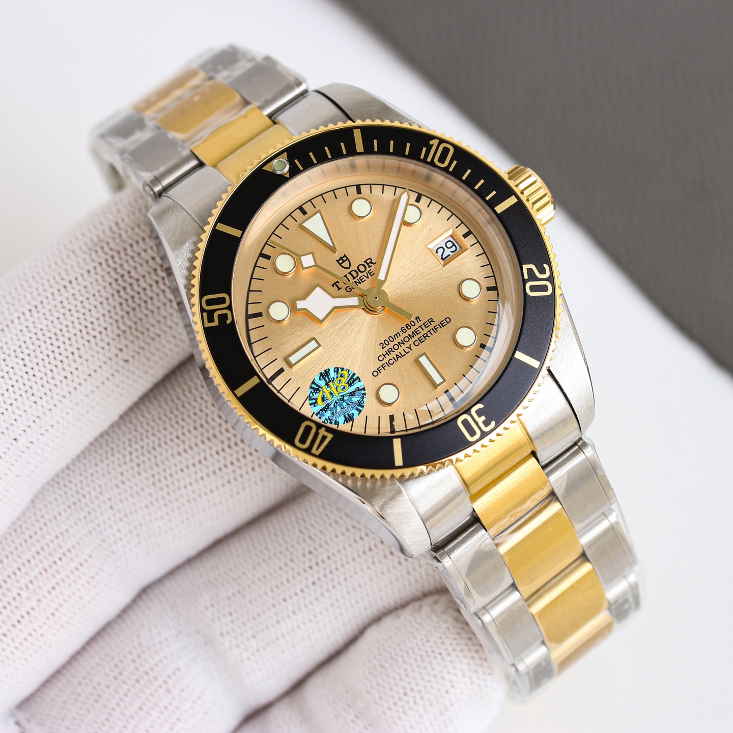Tudor Black Bay S&G M79733N-0008 steel and yellow gold case, black bezel, black dial, steel and yellow gold bracelet 41mm Men's Automatic