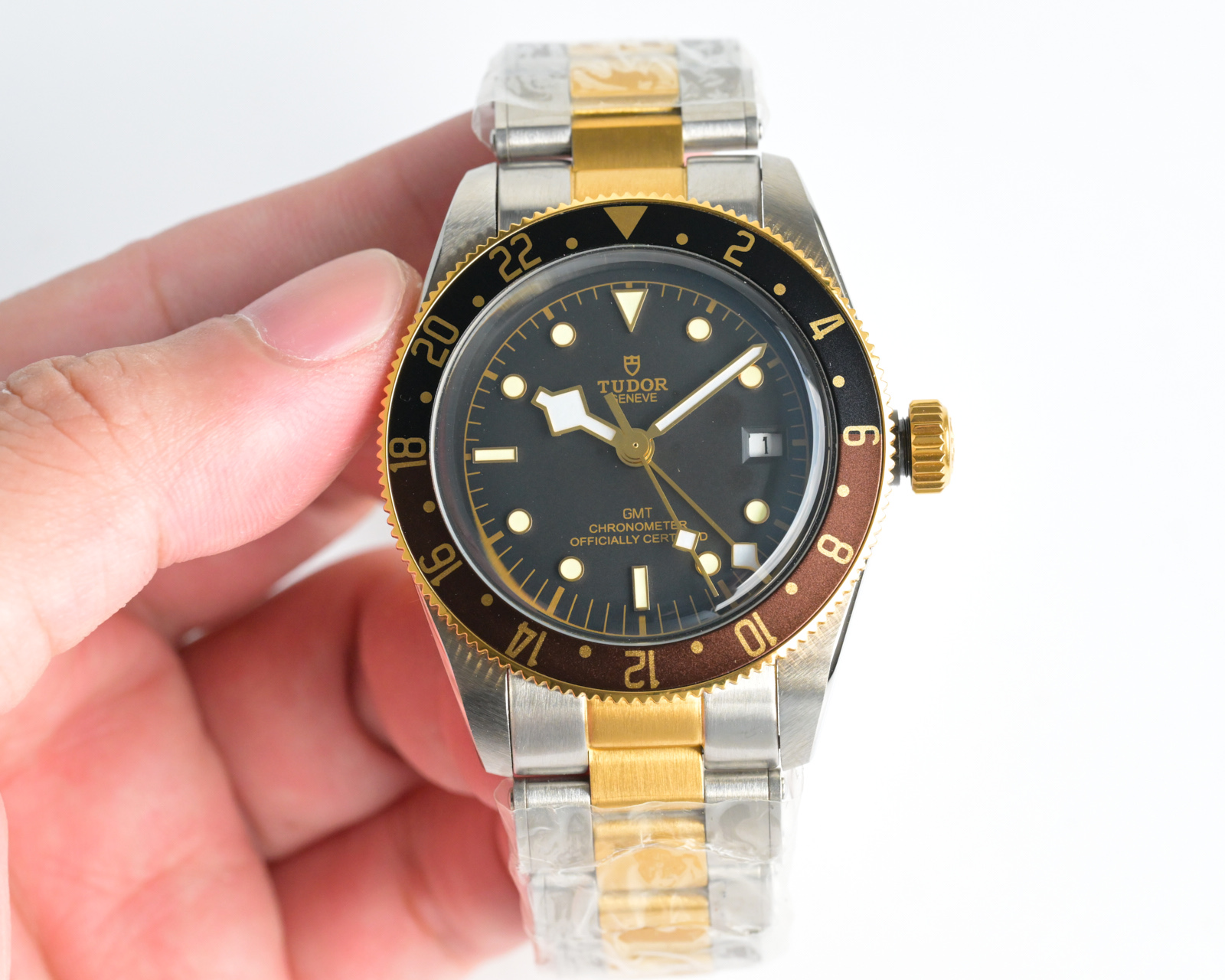 Tudor Black Bay GMT S&G steel and yellow gold case, brown and black bezel, black dial, steel and yellow gold bracelet 41mm Men's Automatic