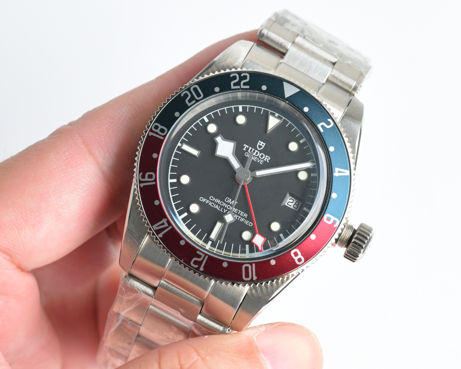 Tudor Black Bay GMT cassa in acciaio inossidabile, lunetta nera e bordeaux, quadrante nero, bracciale in acciaio 41 mm Automatico da uomo