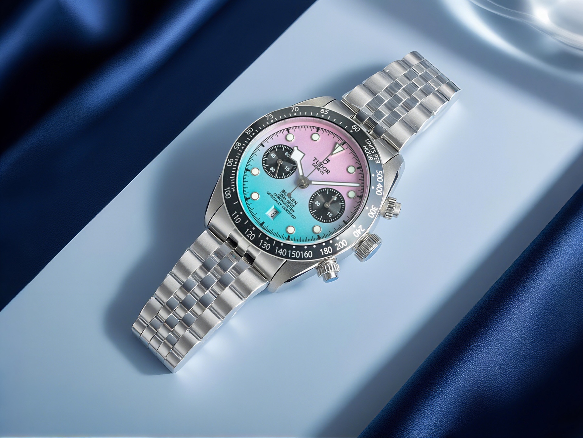 Tudor Black Bay Chrono cassa e bracciale in acciaio inossidabile, lunetta nera, quadrante rosa e blu 41 mm Automatico da uomo