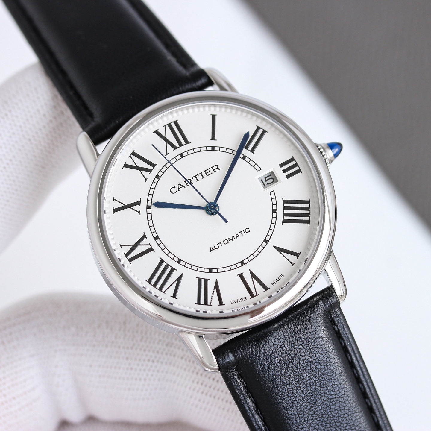 Cartier Ronde de Cartier WSRN0032 stainless steel case bezel white dial black leather strap 40mm Men's Automatic