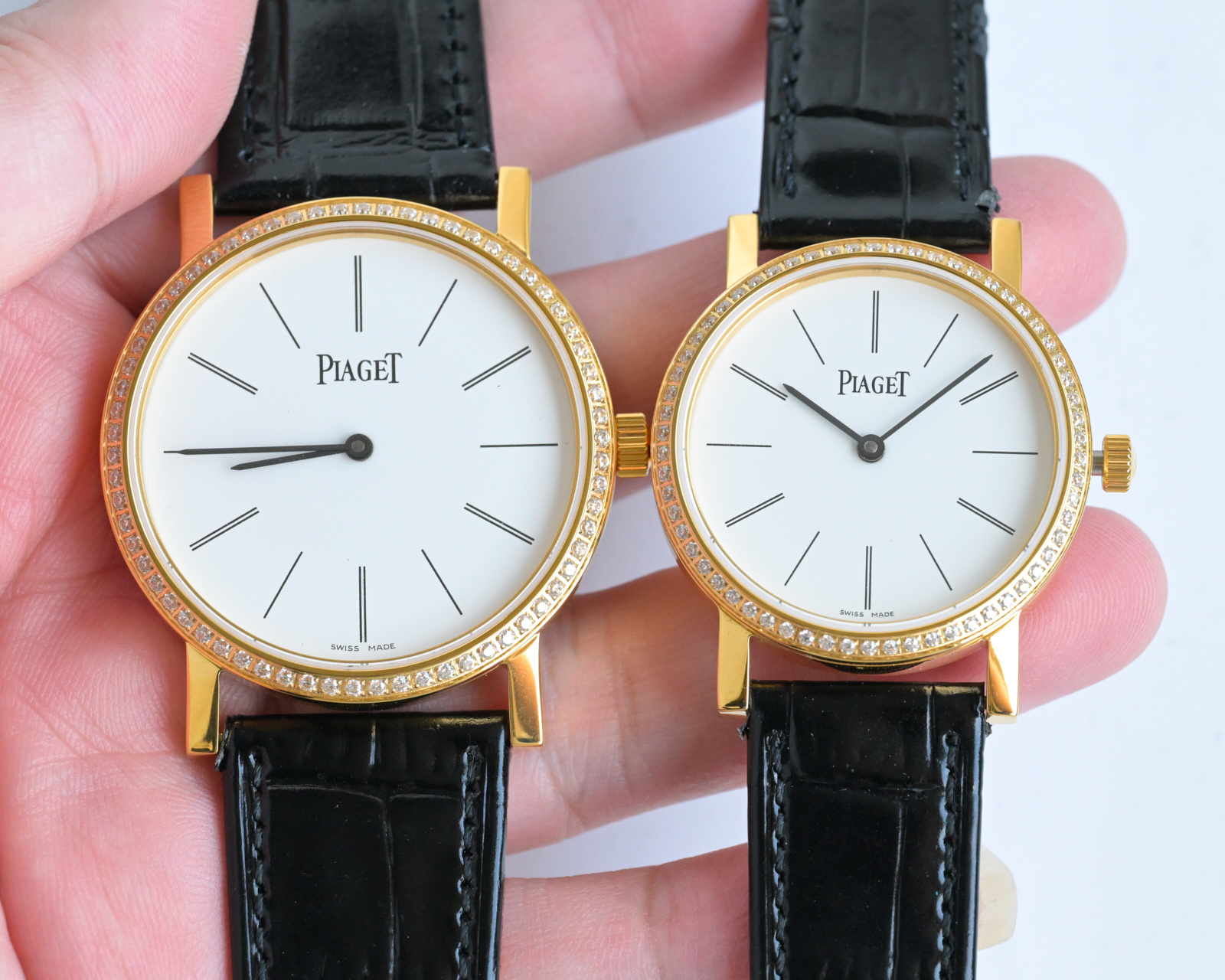 Piaget Altiplano rose gold case with diamond bezel, white dial, brown leather strap 40mm Unisex Quartz