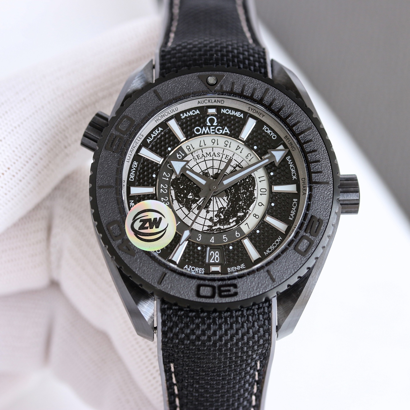 Omega Seamaster Planet Ocean Worldtimer 215.92.46.22.01.007 Black ceramic case and bezel, black / grey worldtimer dial, black rubber strap 45.5mm Men's Automatic