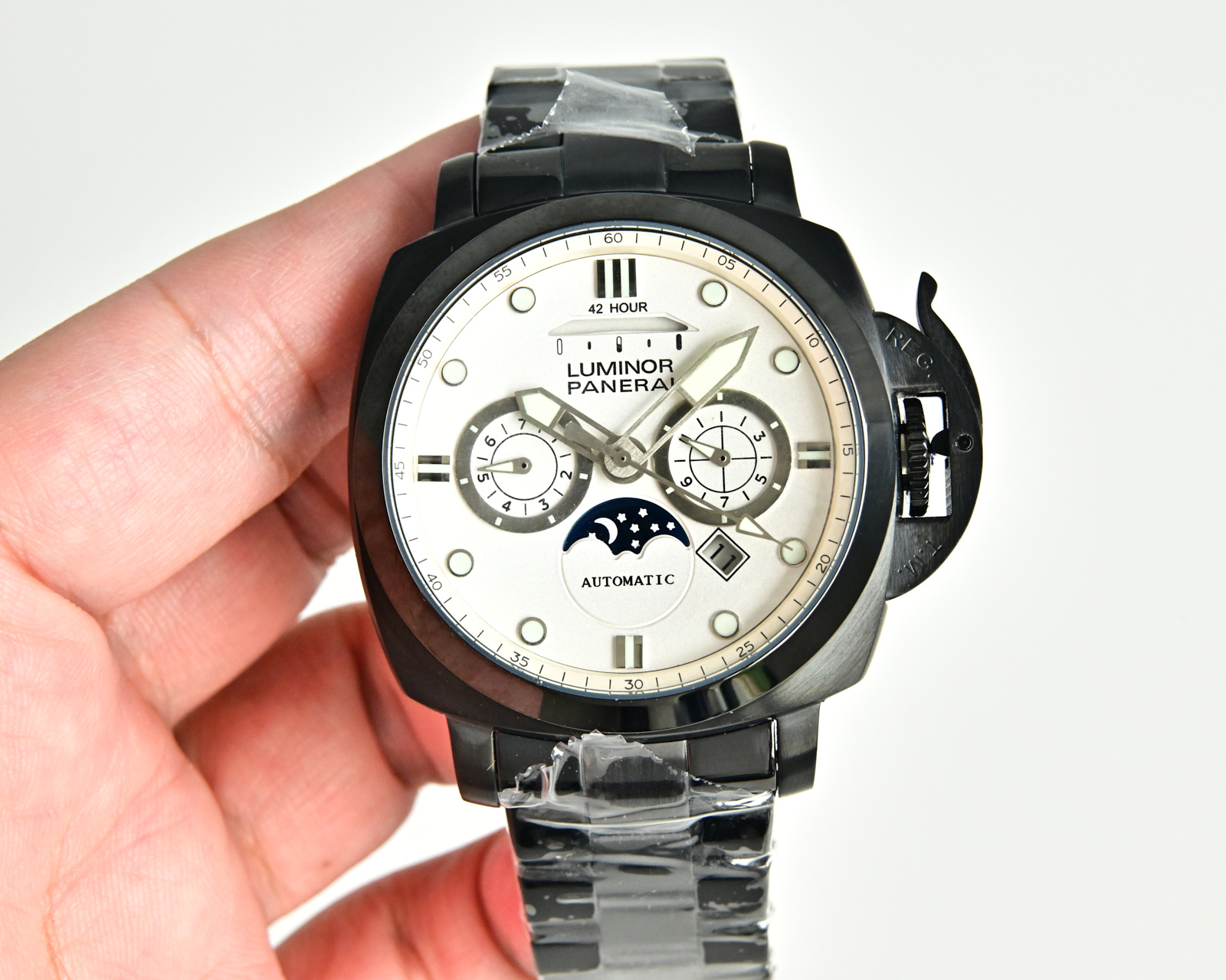 Panerai Luminor 1950 8 Days Chrono Monopulsante GMT Moonphase black case and bezel, white dial, black and silver bracelet 44mm Men's Automatic