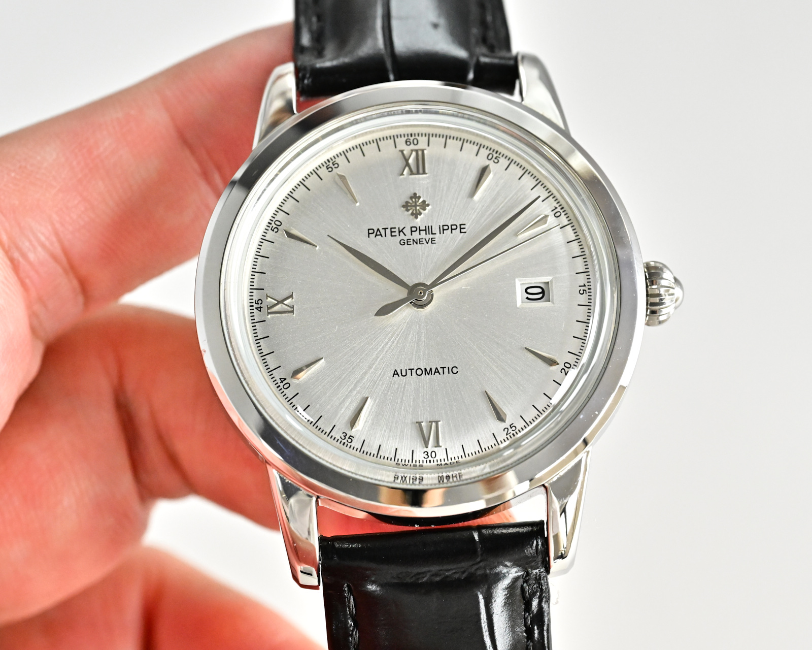 Patek Philippe Calatrava 5296G-001 white gold case bezel, silver dial, black leather strap 38mm Men's Automatic