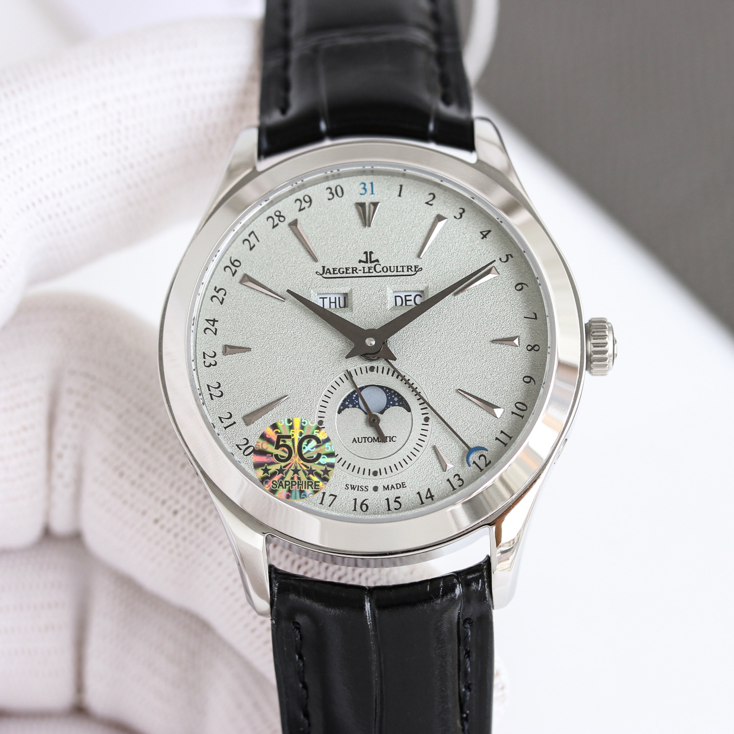 Jaeger-LeCoultre Master Calendar stainless steel case, silver dial, black leather strap 39mm Men's Automatic