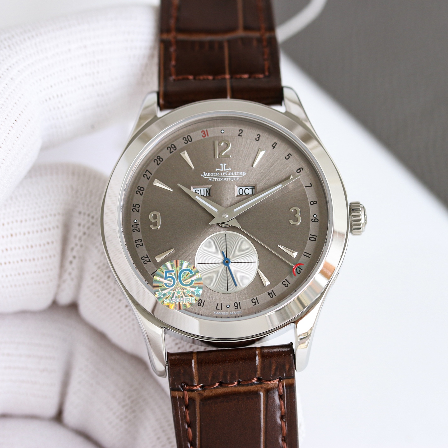 Jaeger-LeCoultre Master Calendar Q147242A rose gold case bezel, silver dial, black leather strap 40mm Men's Automatic