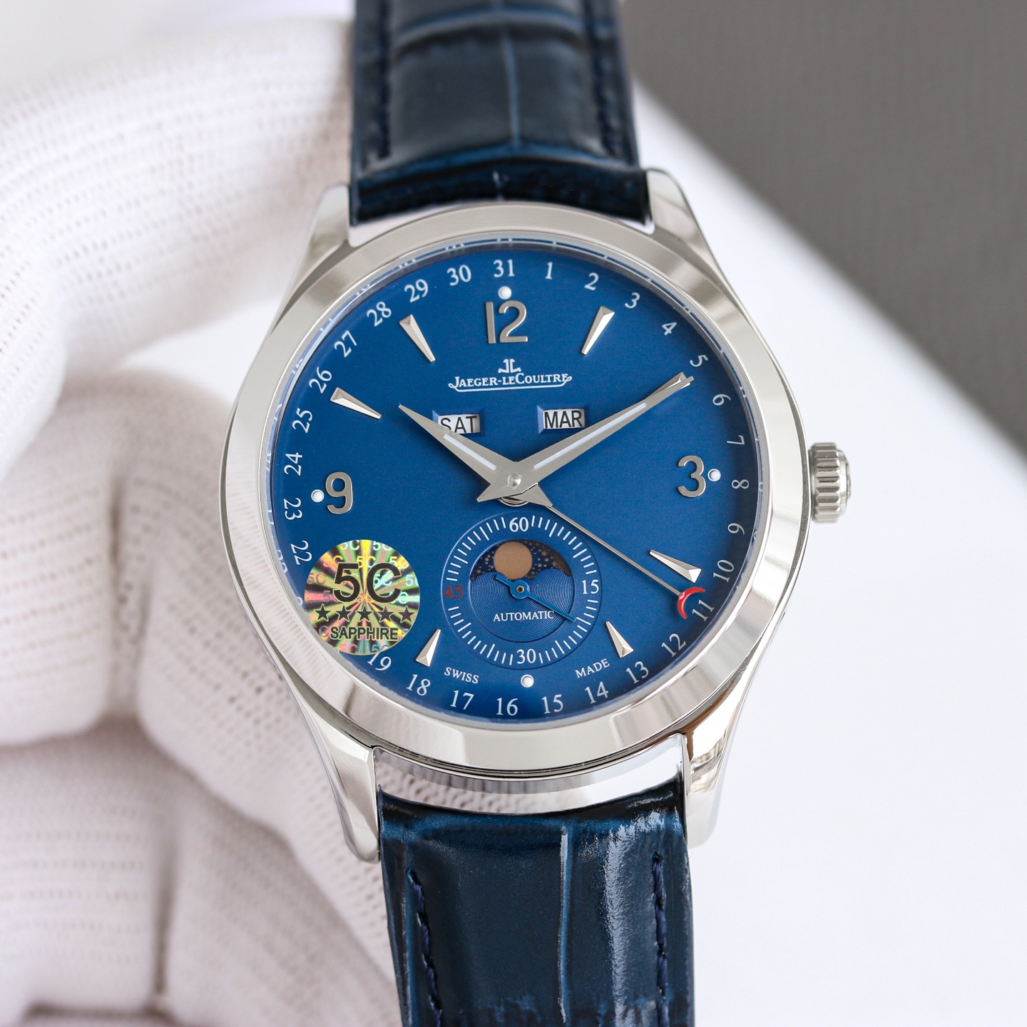 Jaeger-LeCoultre Master Calendar stainless steel case, silver dial, black leather strap 39mm Men's Automatic