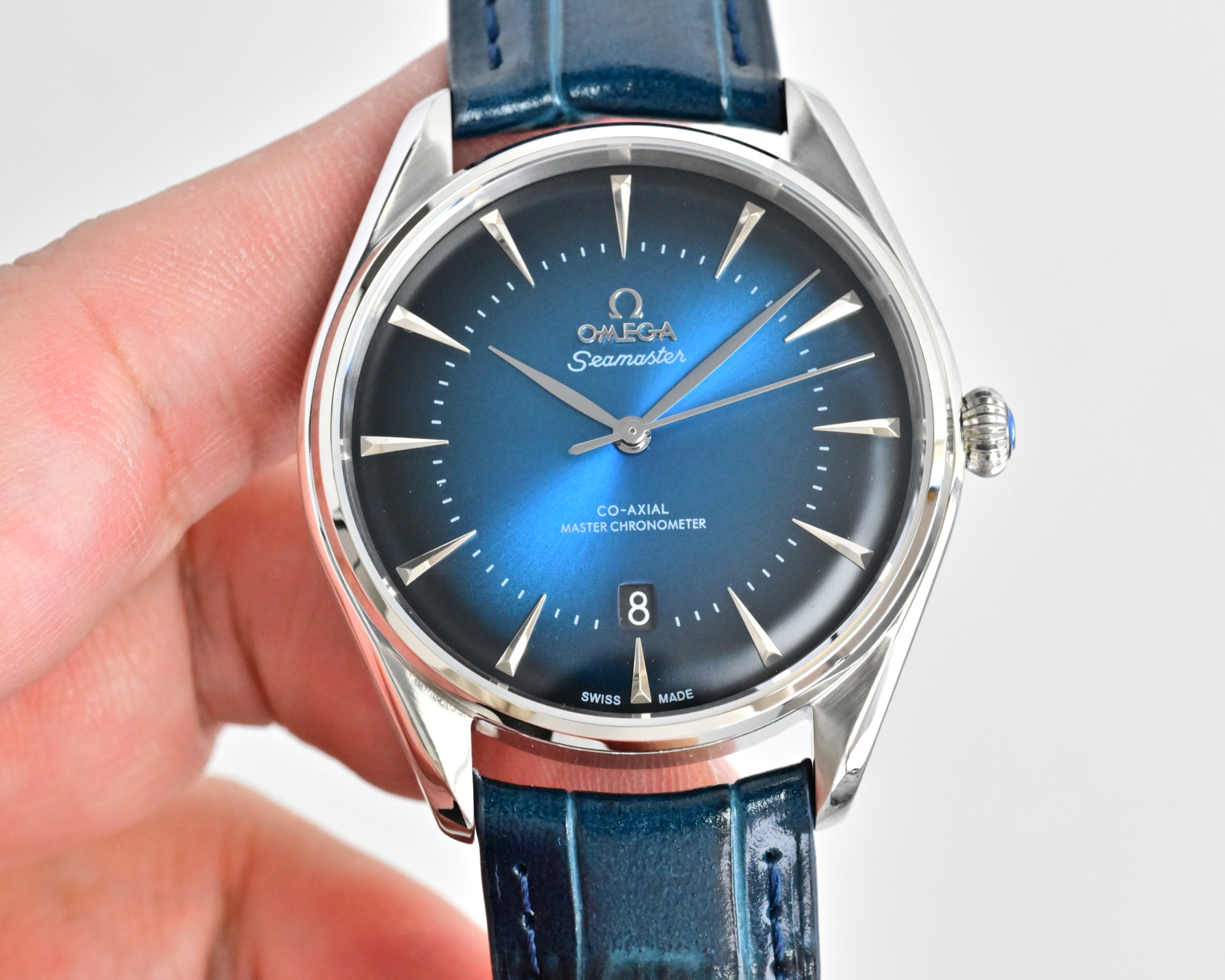 Omega Seamaster Aqua Terra cassa argento, quadrante nero, cinturino in pelle nera 38,5 mm automatico da uomo