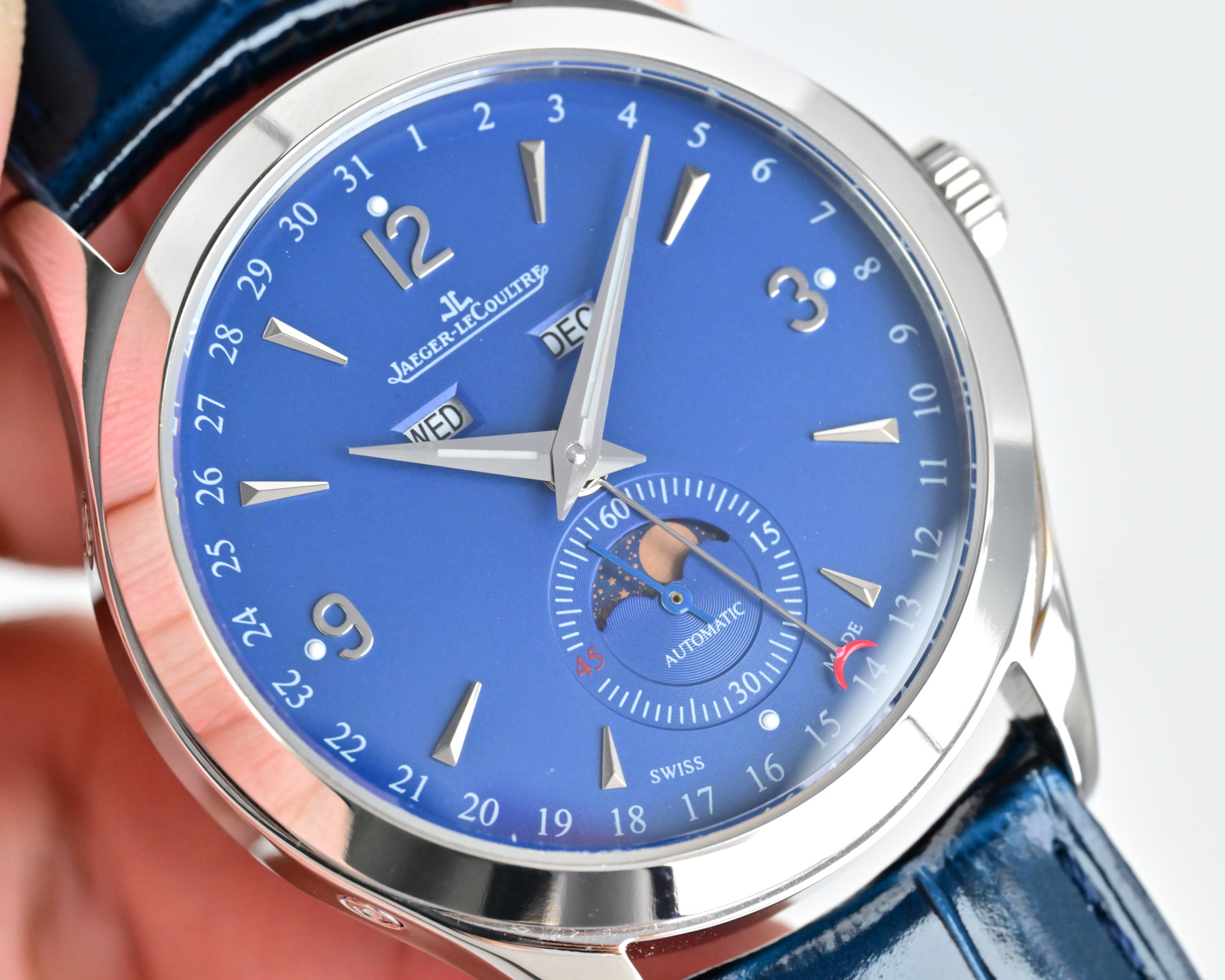 Jaeger-LeCoultre Master Ultra Thin Moon Phase rose gold case, white dial, brown leather strap 39mm Men's Automatic
