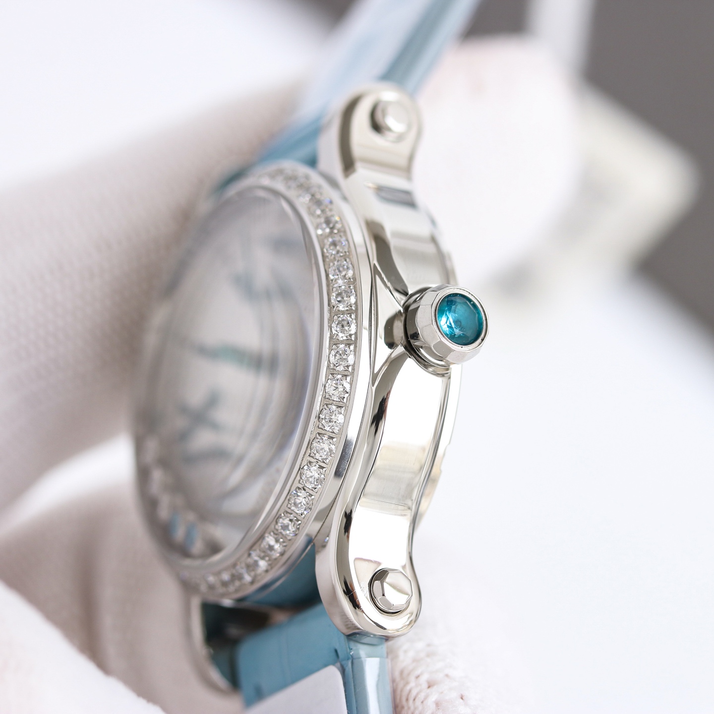 Chopard Happy Sport 278608-3009 Steel case, diamond bezel, silver dial, blue leather strap 36mm Women's Automatic