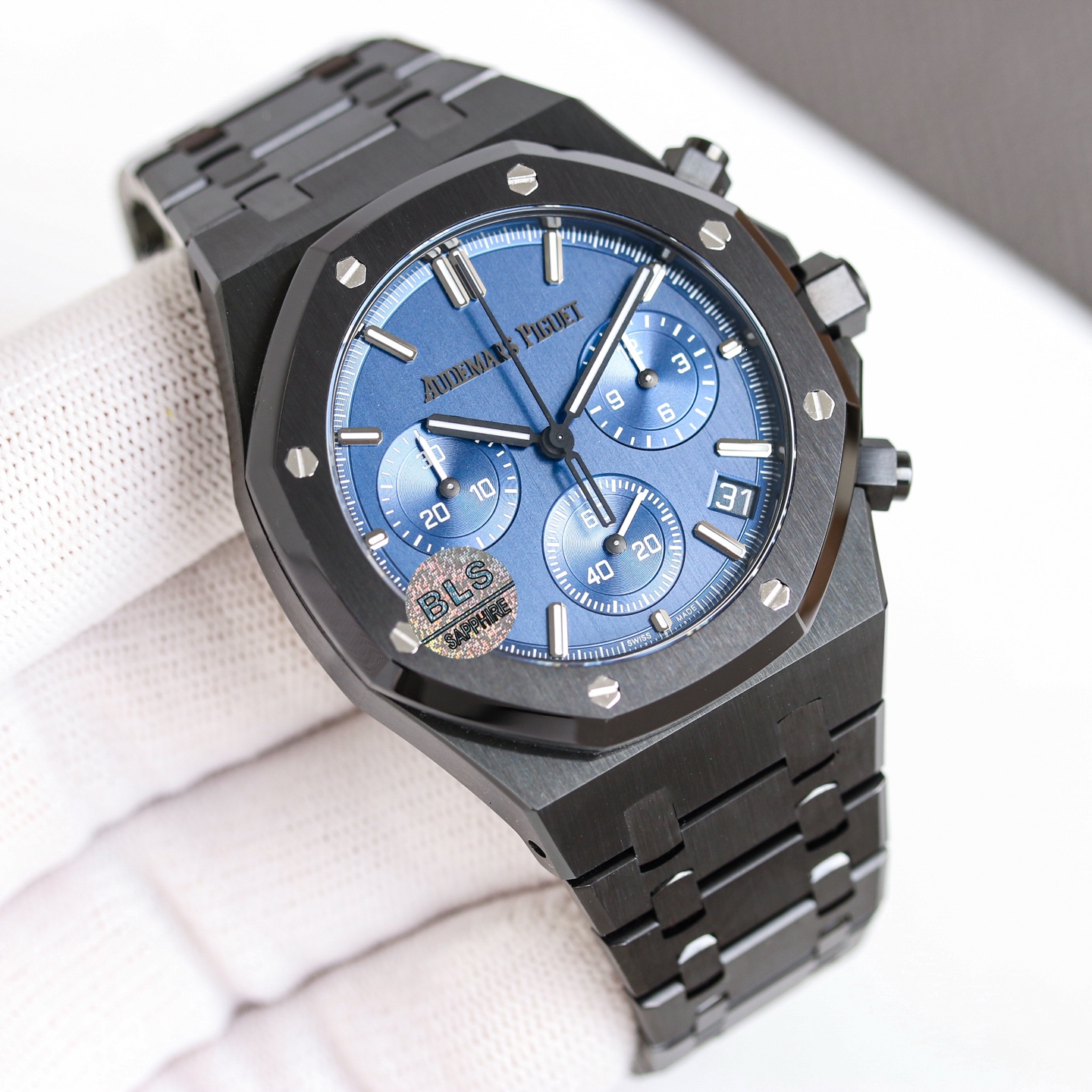 Audemars Piguet Royal Oak Offshore Chronograph 26240CE.OO.1225CE.98 black ceramic case and bezel, blue dial, black ceramic bracelet 43mm Men's Automatic