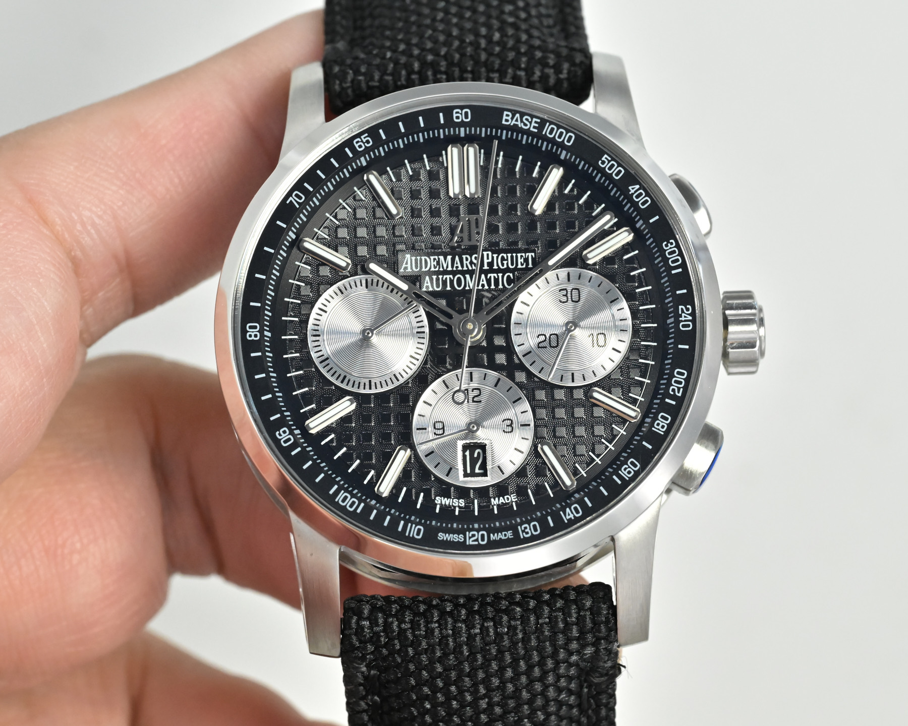 Audemars Piguet Watches AP Royal Oak 26048 Offshore 41 Love Chronograph Mechanical Watch — photo 2