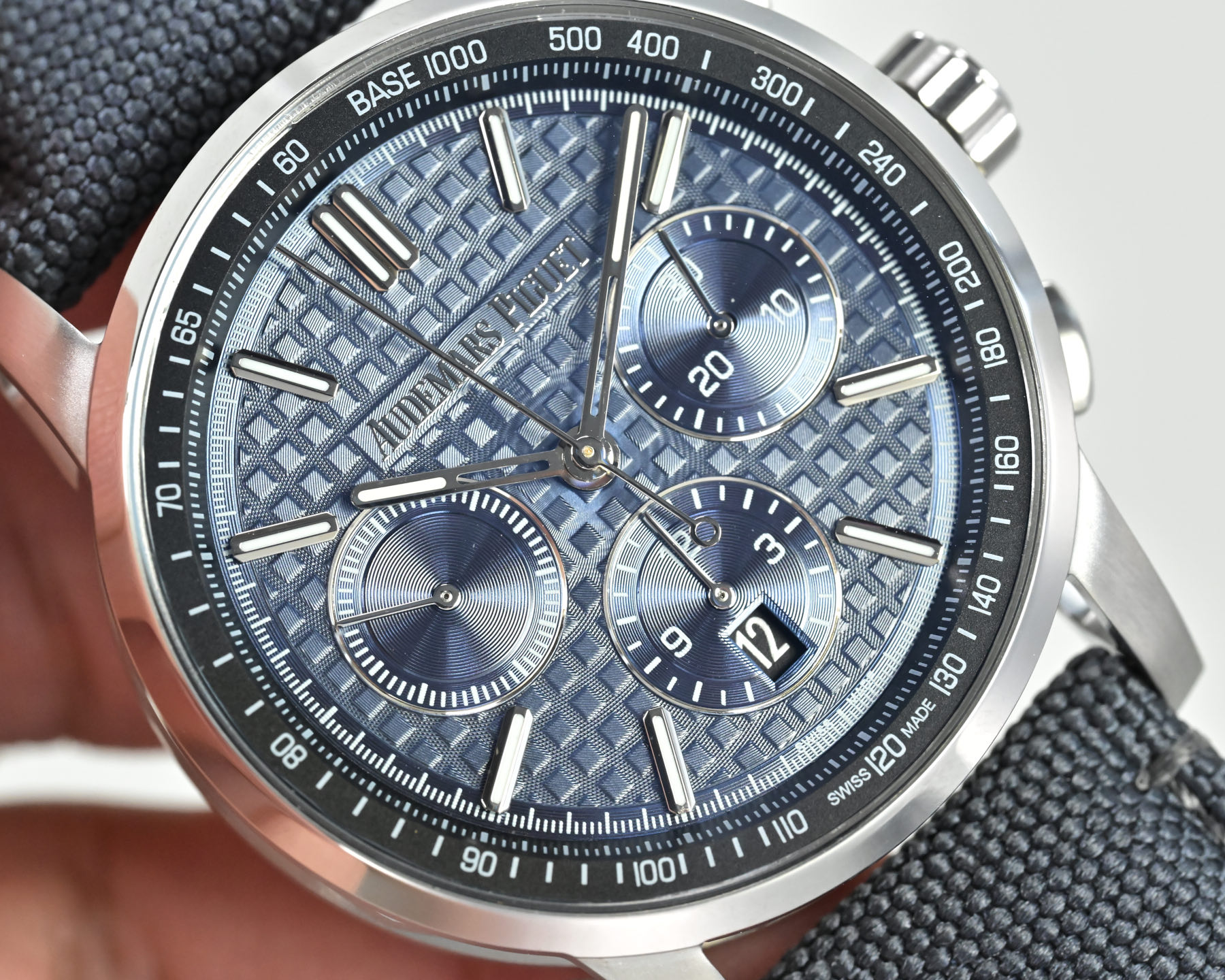 Audemars Piguet Watches AP Royal Oak 26048 Offshore 41 Love Chronograph Mechanical Watch — photo 5