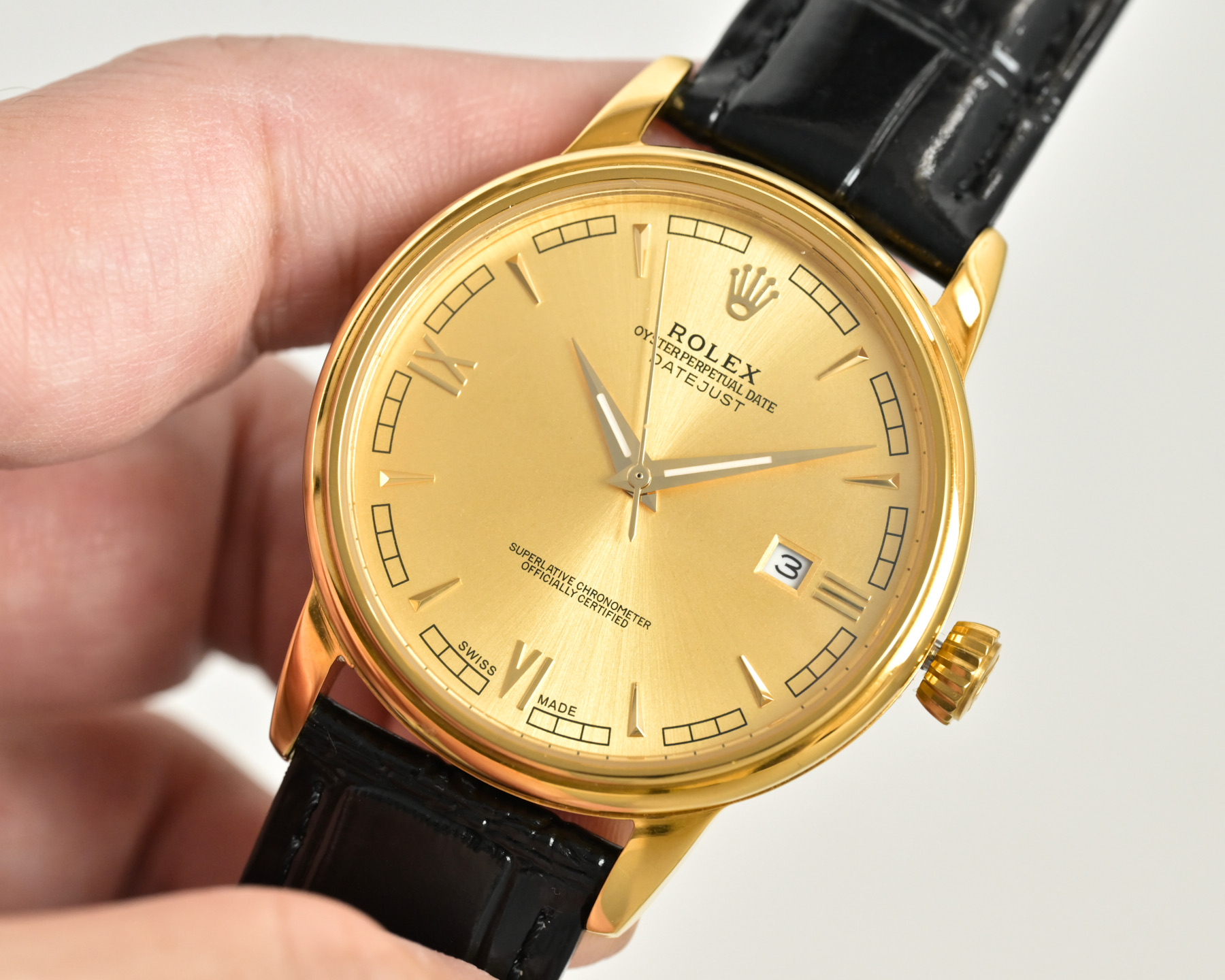 Rolex Datejust gold case, gold bezel, champagne dial, black strap 36mm Men's Automatic