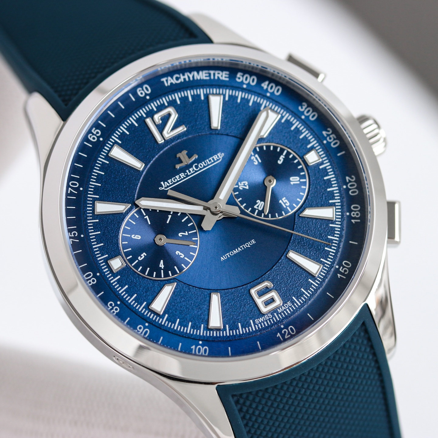 Jaeger-LeCoultre Master Compressor Chronograph stainless steel case, blue tachymeter bezel, blue dial, blue rubber strap 41mm Men's Automatic