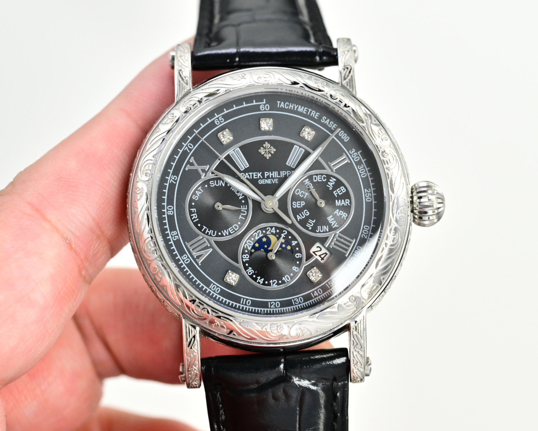 Patek Philippe 5270P-848 Platinum case and bezel, white dial, black leather strap 41mm Men's Manual-wind