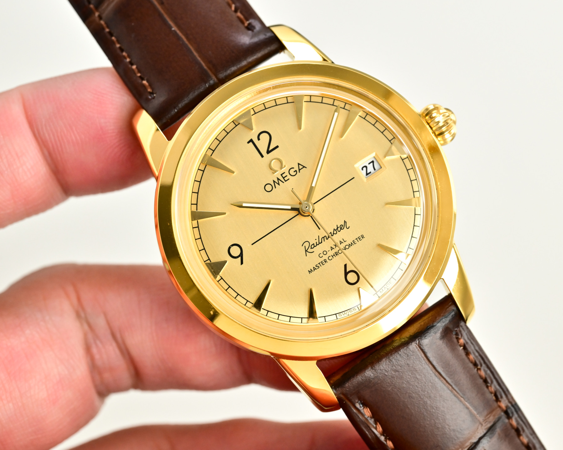 Omega Watches OMEGA New Omega ! ， 。 9 ， ， ， 2 ， 3D ， ， 40mm 3 9015® ， 28800 ， ® 4 — photo 4