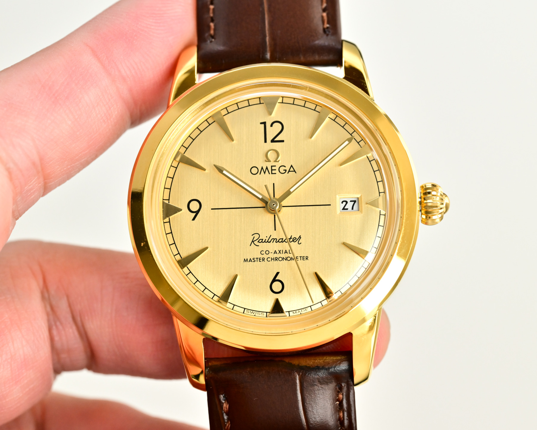 Omega Watches OMEGA New Omega ! ， 。 9 ， ， ， 2 ， 3D ， ， 40mm 3 9015® ， 28800 ， ® 4 — photo 5