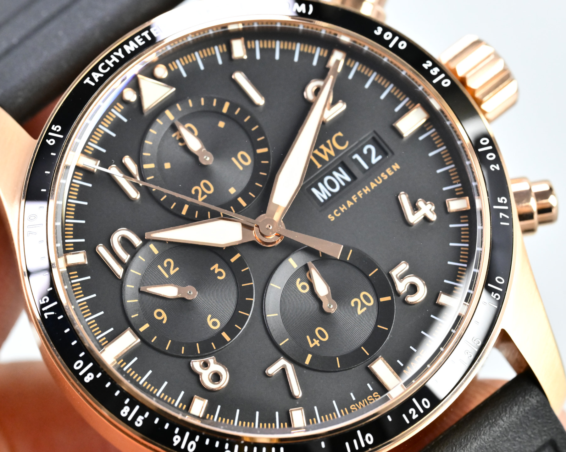 IWC Pilot's Watch Chronograph 41 rose gold case, black bezel, black dial, black rubber strap 41mm Men's Automatic
