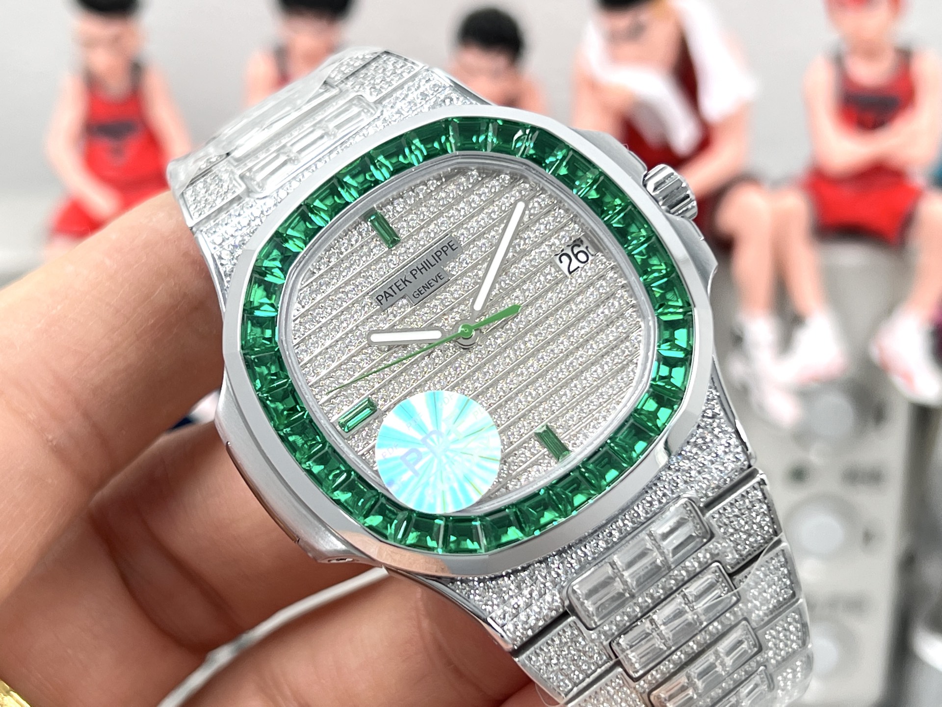 Patek Philippe Nautilus Date 5711 / 1300A Custom Diamond Emerald Bezel silver case and bracelet, green bezel, silver diamond dial 40mm Men's Automatic
