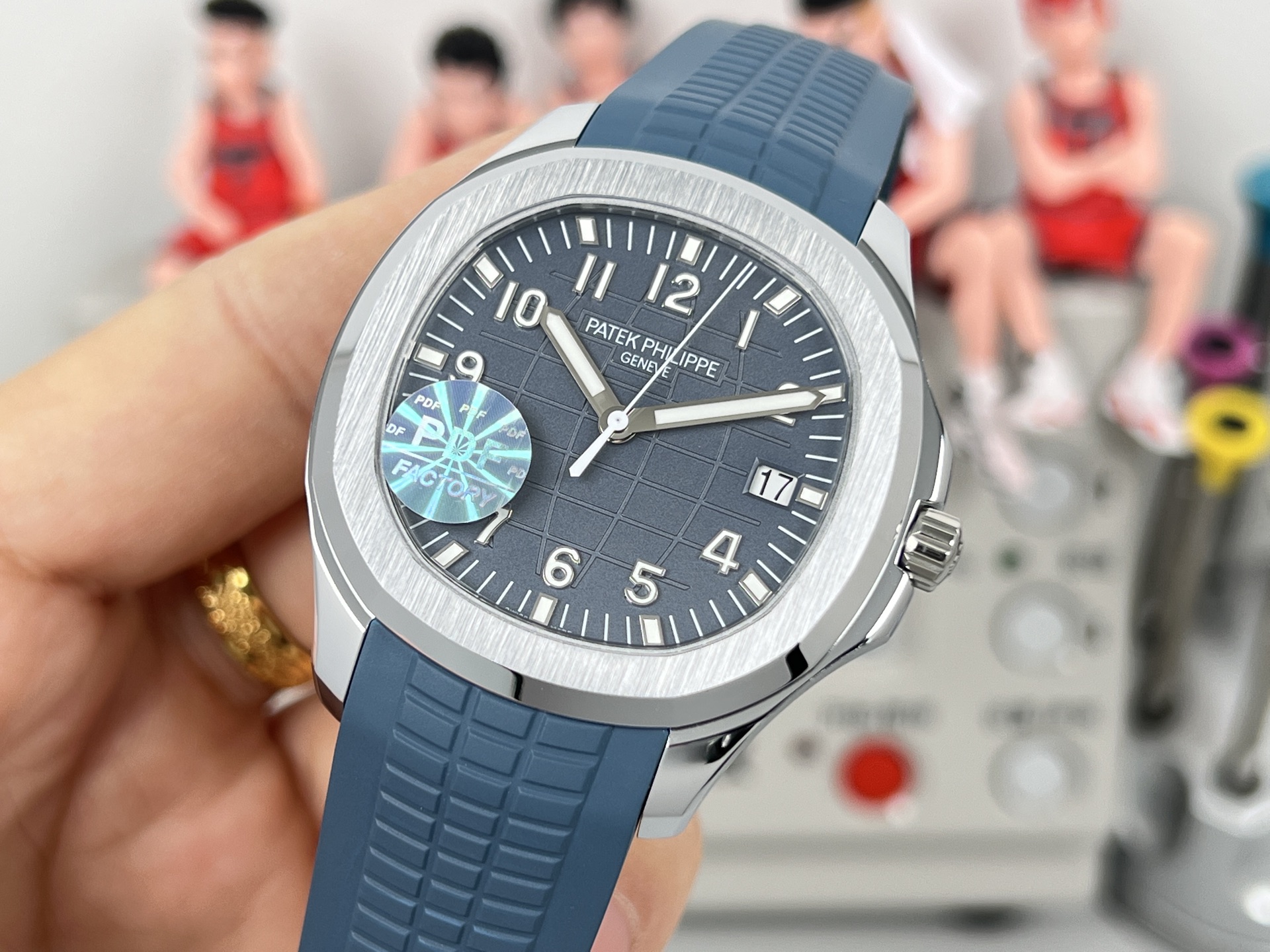 Patek Philippe Aquanaut blue rubber strap, silver case, gray dial 40mm Men's Automatic