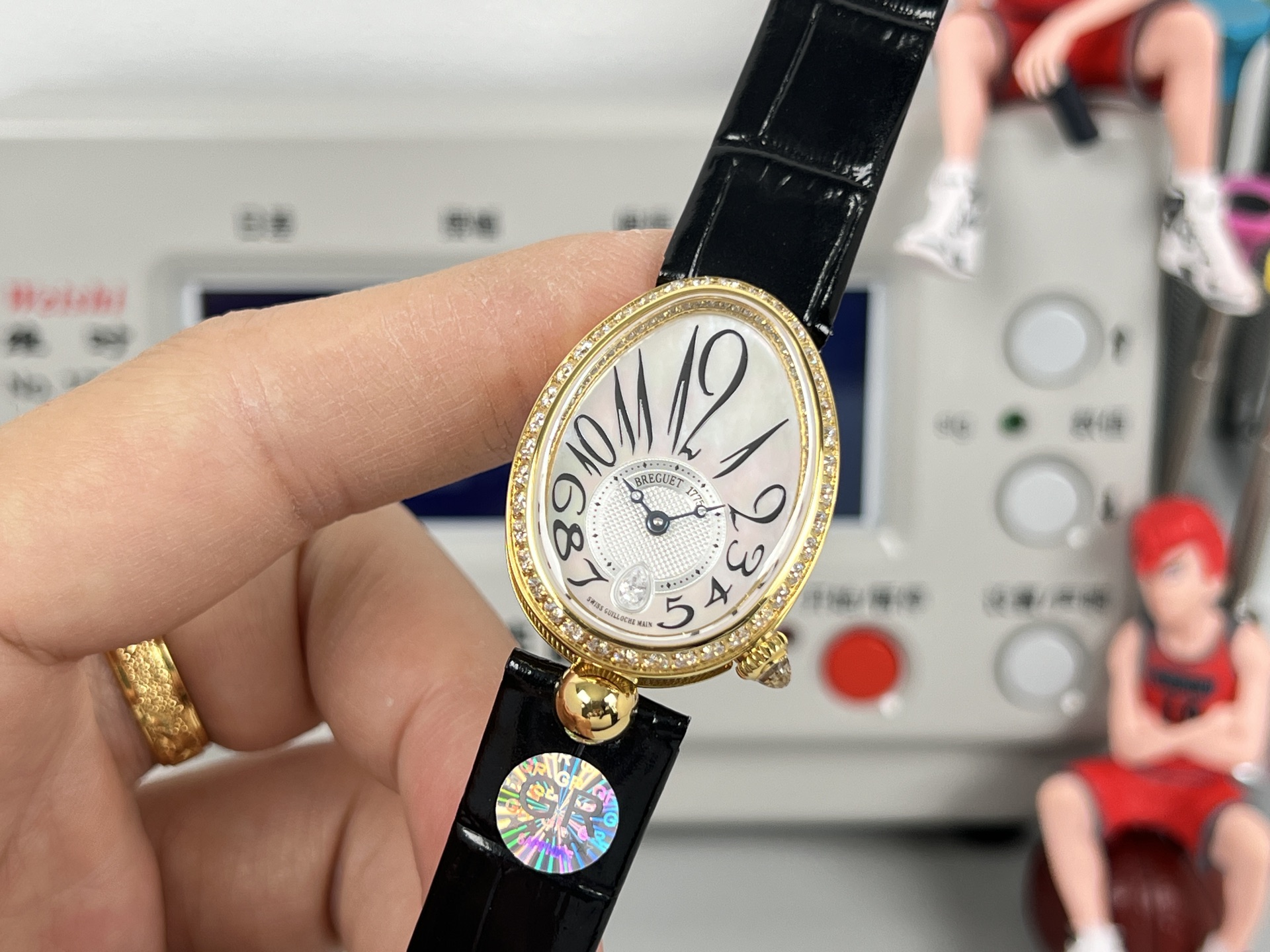 Breguet Reine de Naples yellow gold case, diamond bezel, white dial, black leather strap 29mm Women's Automatic