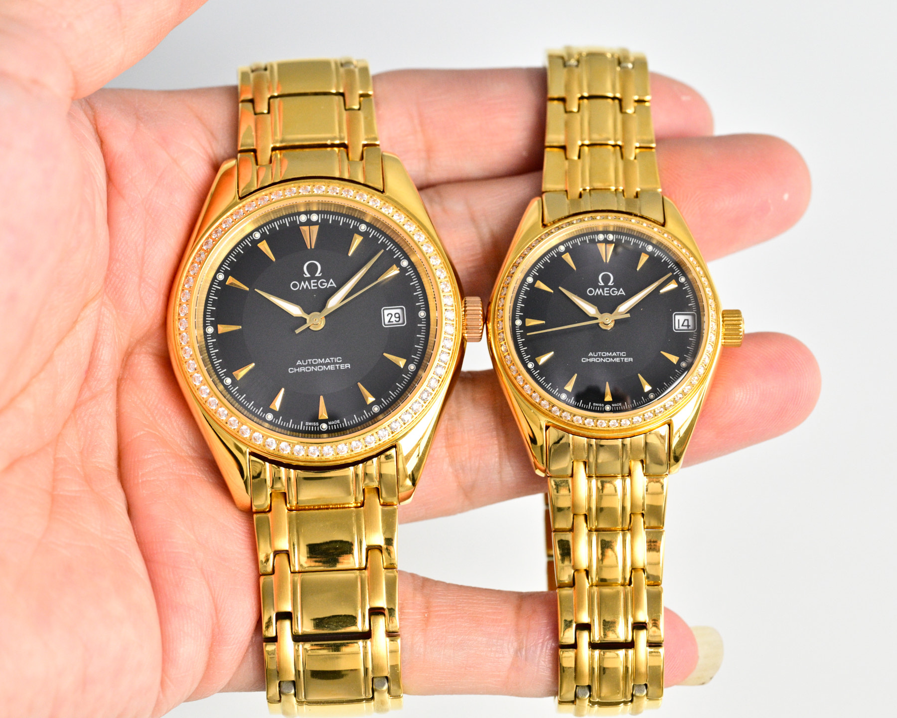 Omega De Ville Prestige Co-Axial stainless steel case and bracelet, diamond bezel, silver dial 39mm Men's Automatic