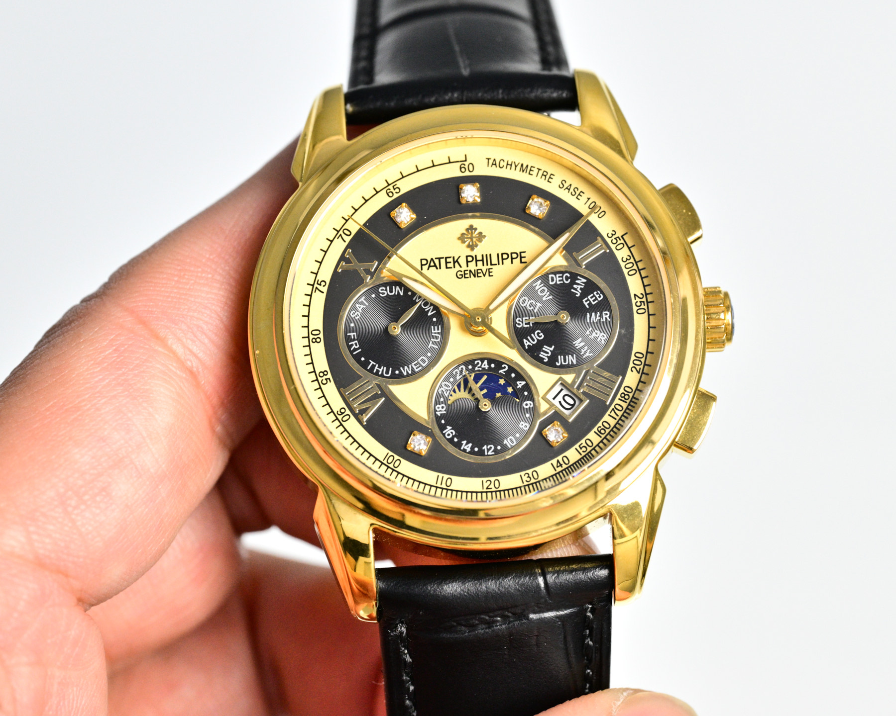 Patek Philippe Perpetual Calendar Chronograph 5270P-082 yellow gold case, white dial, black leather strap 42mm Men's Automatic