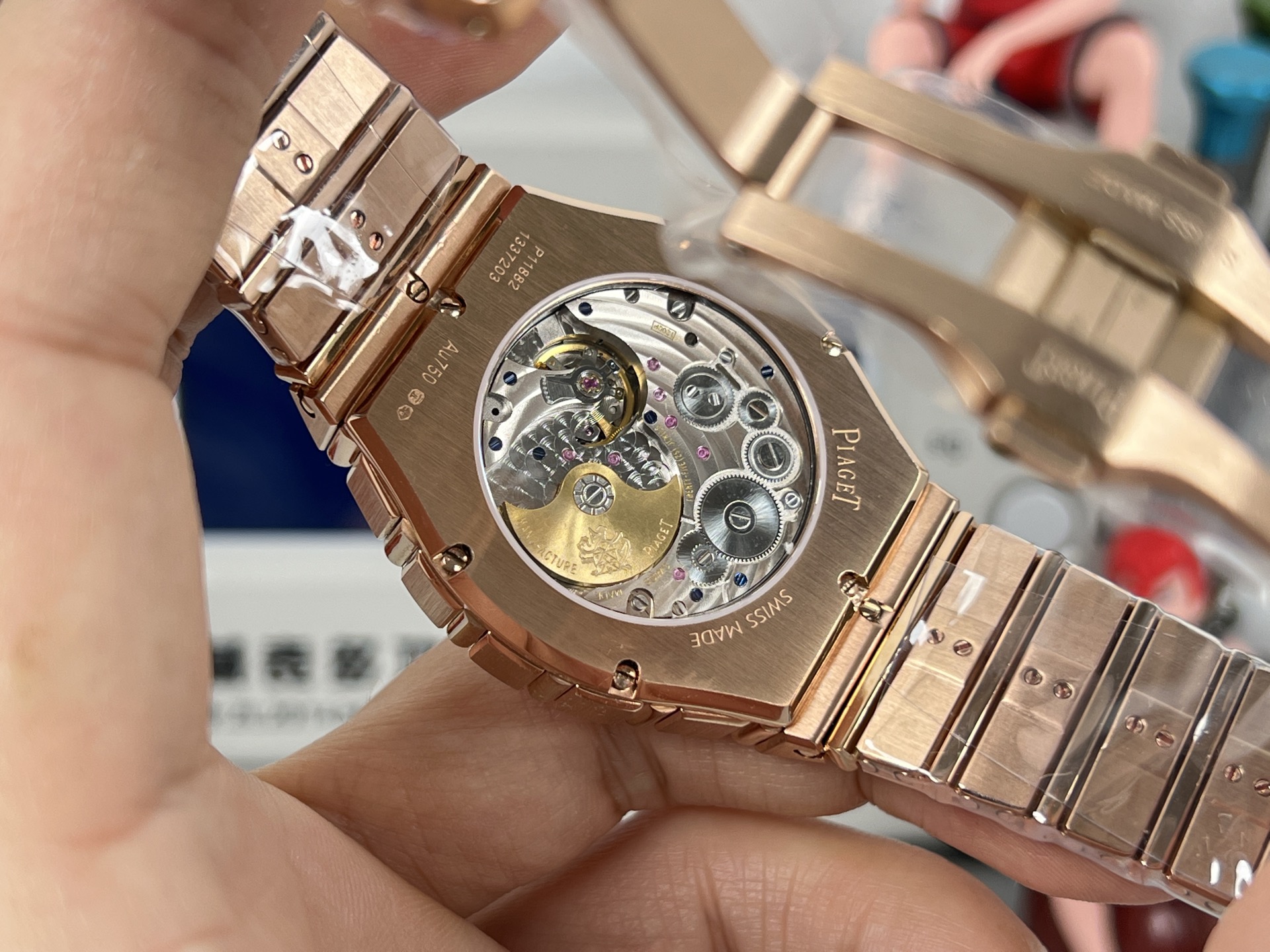 Piaget Polo Date rose gold case, bezel, dial and bracelet 42mm Men's Automatic