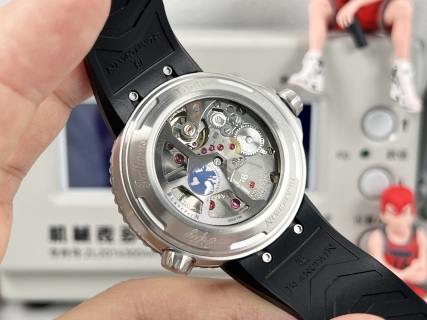 Blancpain Fifty Fathoms Tech 5029 12B30 94A detail 8