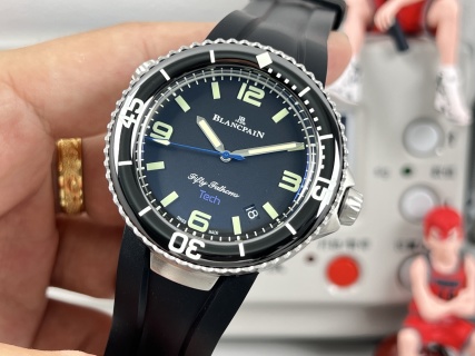 Blancpain Fifty Fathoms Tech 5029 12B30 94A detail 3