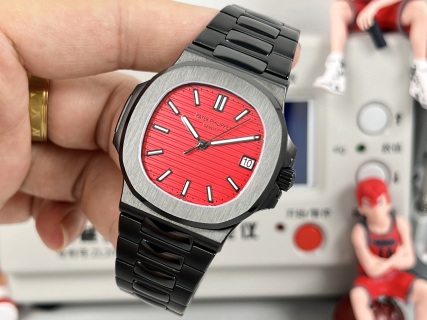Patek Philippe Nautilus 5711 Custom detail 3