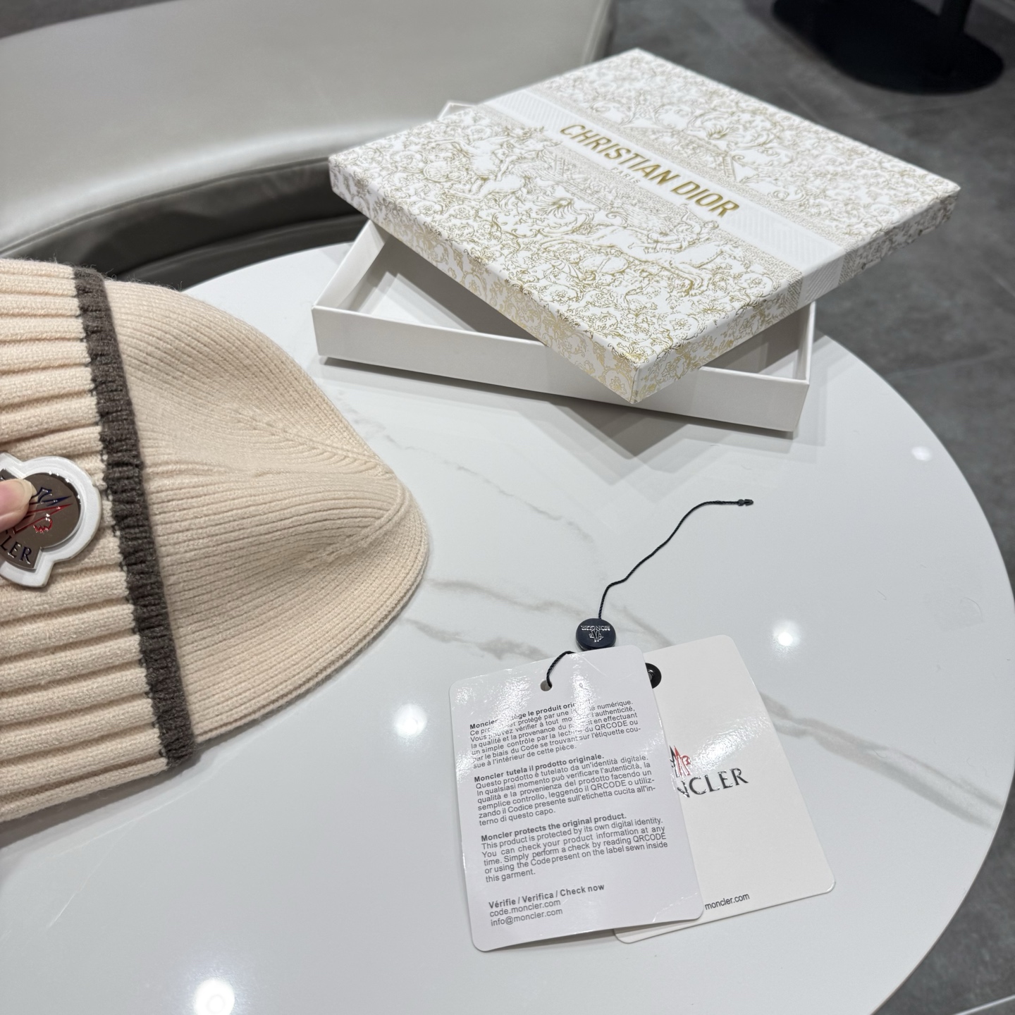 【MONCLER蒙口】2026秋冬新款男女款针织毛线帽，大牌简约～秋冬穿搭必备