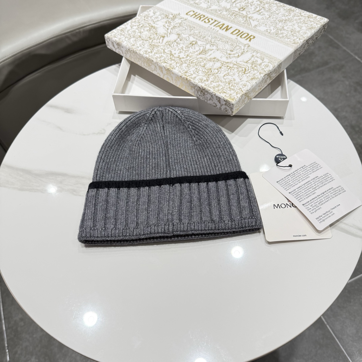 【MONCLER蒙口】2026秋冬新款男女款针织毛线帽，大牌简约～秋冬穿搭必备