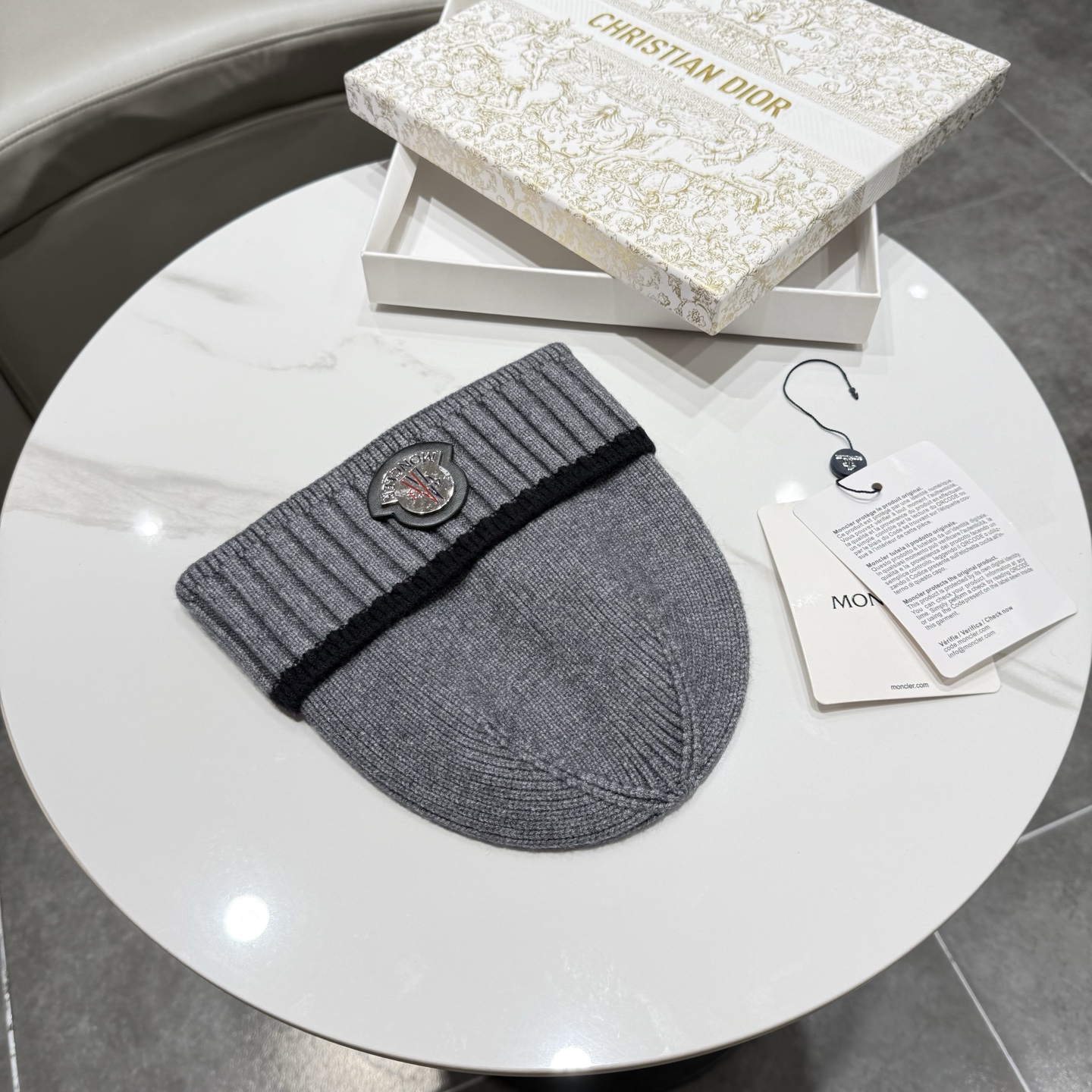 【MONCLER蒙口】2026秋冬新款男女款针织毛线帽，大牌简约～秋冬穿搭必备