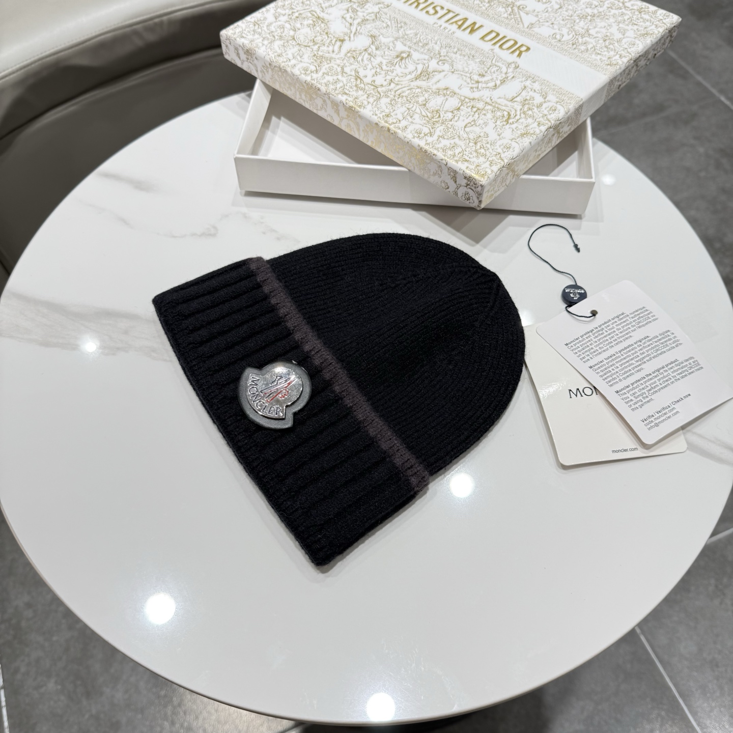 【MONCLER蒙口】2026秋冬新款男女款针织毛线帽，大牌简约～秋冬穿搭必备
