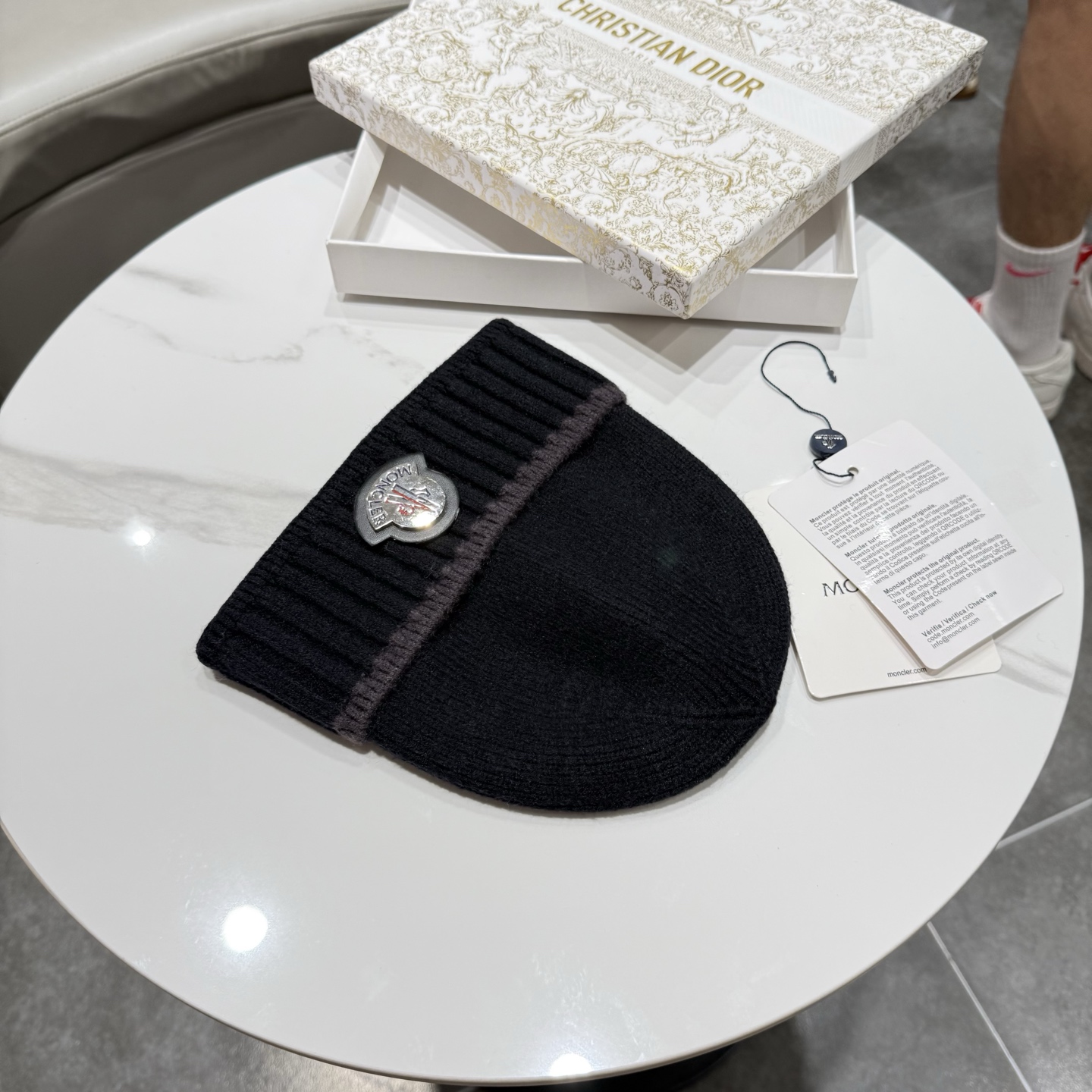 【MONCLER蒙口】2026秋冬新款男女款针织毛线帽，大牌简约～秋冬穿搭必备