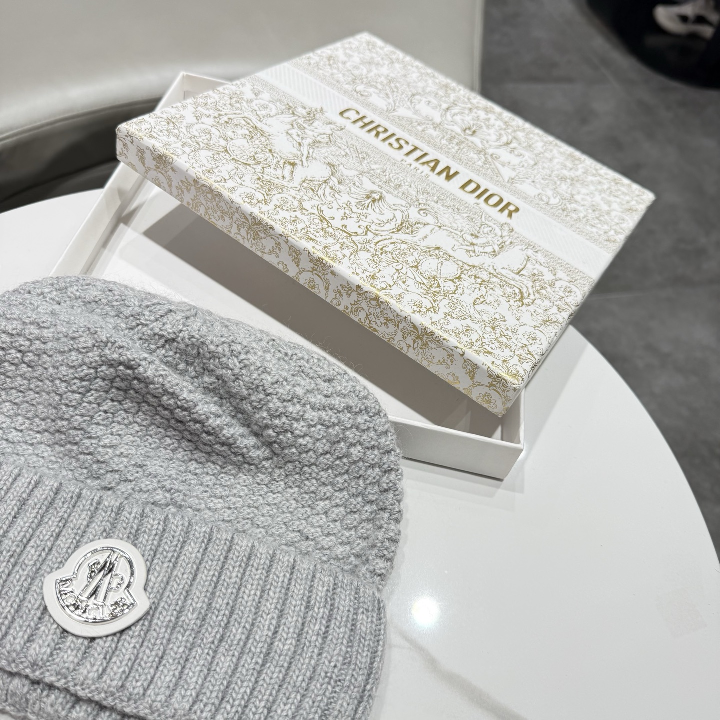 【MONCLER蒙口】2026秋冬新款男女款羊毛兔毛针织毛线帽，大牌简约～秋冬穿搭必备 