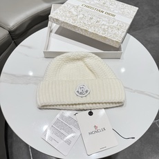 【MONCLER蒙口】2026秋冬新款男女款羊毛兔毛针织毛线帽,大牌简约~秋冬穿搭必备 【MONCLER蒙口】2026秋冬新款男女款羊毛兔毛针织毛线帽,大牌简约~秋冬穿搭必备