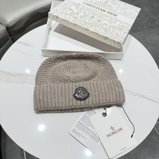 【MONCLER蒙口】2026秋冬新款男女款羊毛兔毛针织毛线帽,大牌简约~秋冬穿搭必备 【MONCLER蒙口】2026秋冬新款男女款羊毛兔毛针织毛线帽,大牌简约~秋冬穿搭必备