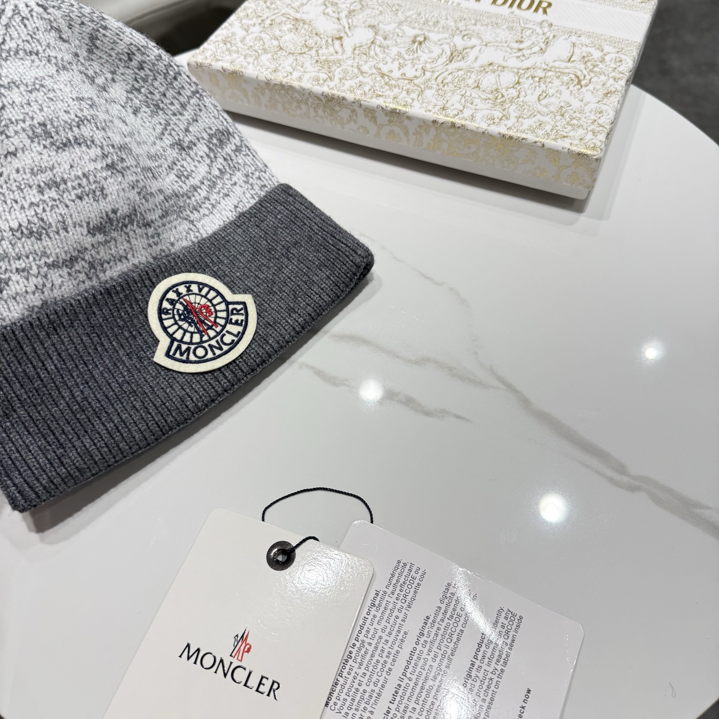 【Moncler蒙口】2026秋冬新款男女款加绒毛线帽# 非常有质感的一款～复古风 