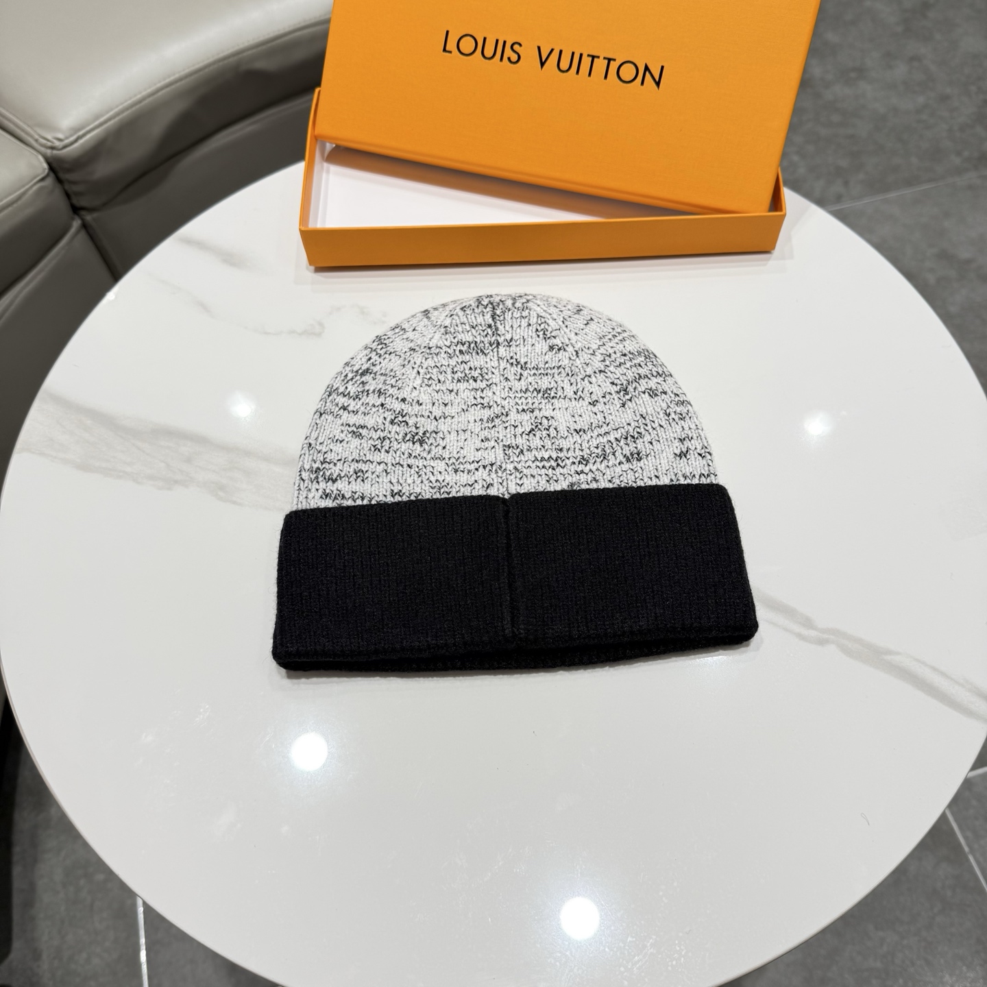 路易威登棒球帽 LouisVuitton😍新款LV毛线帽，重工打造♥️高端大气，百搭款🤗男女