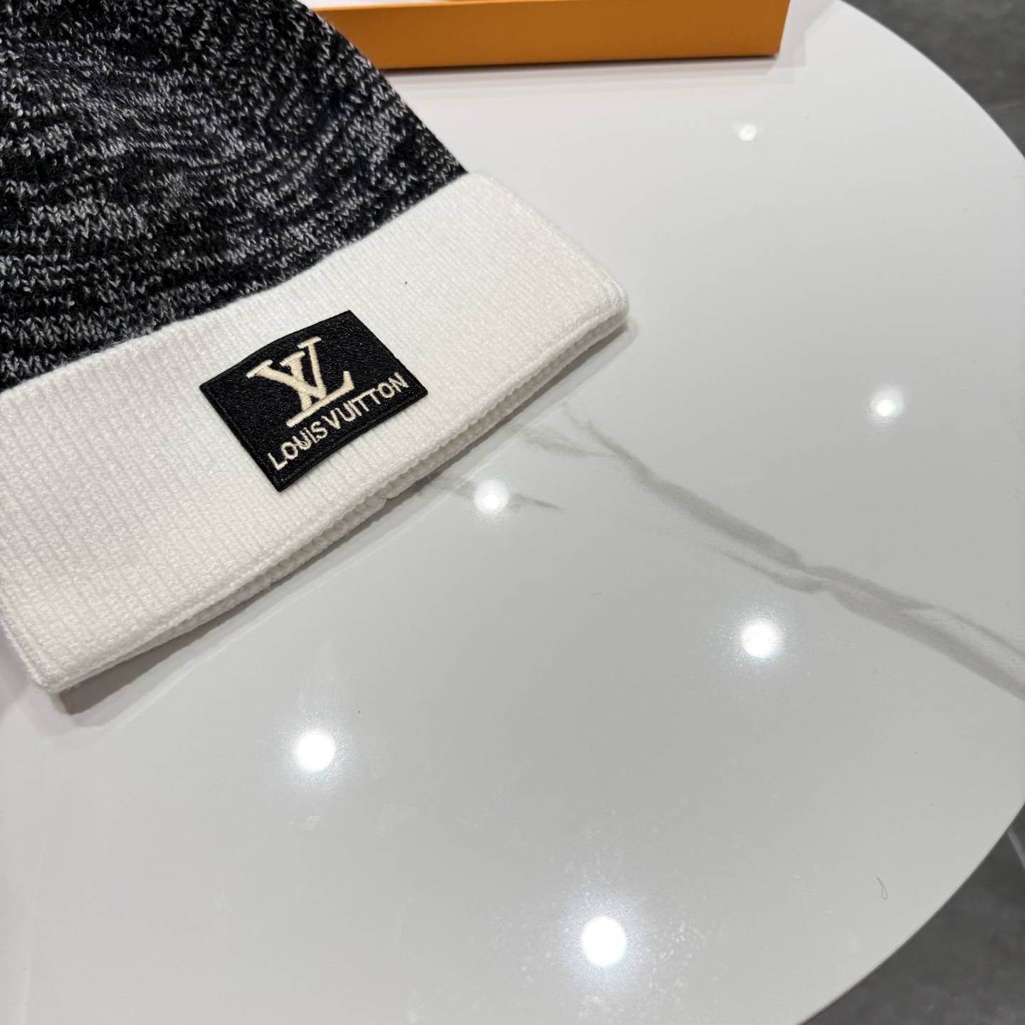 路易威登棒球帽 LouisVuitton😍新款LV毛线帽，重工打造♥️高端大气，百搭款🤗男女