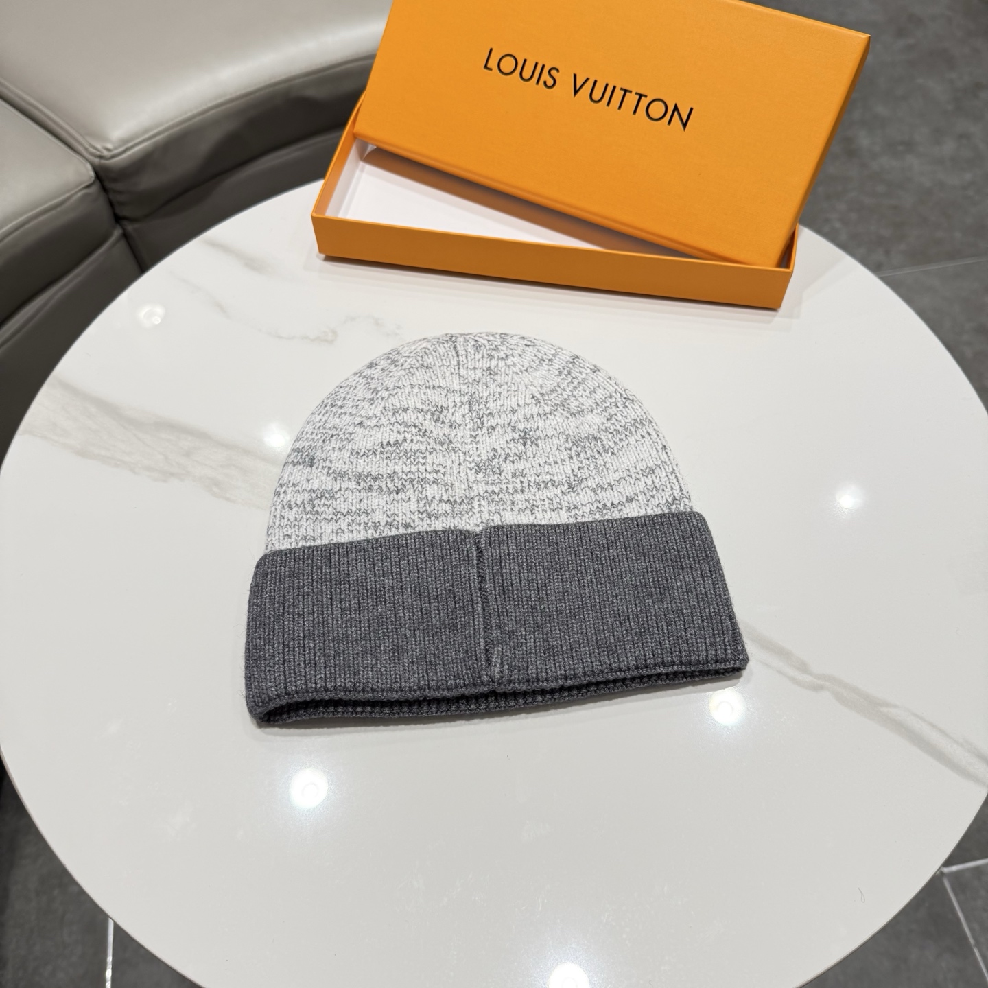 路易威登棒球帽 LouisVuitton😍新款LV毛线帽，重工打造♥️高端大气，百搭款🤗男女