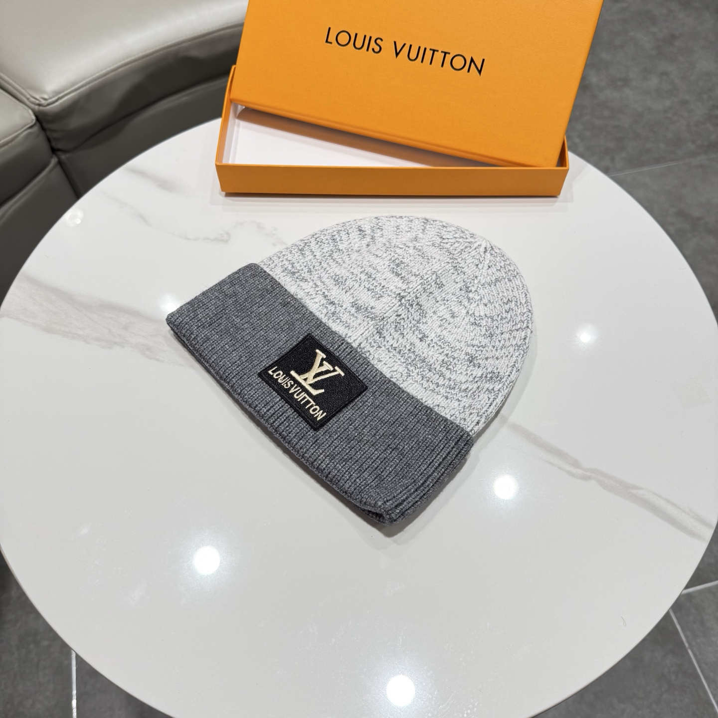 路易威登棒球帽 LouisVuitton😍新款LV毛线帽，重工打造♥️高端大气，百搭款🤗男女
