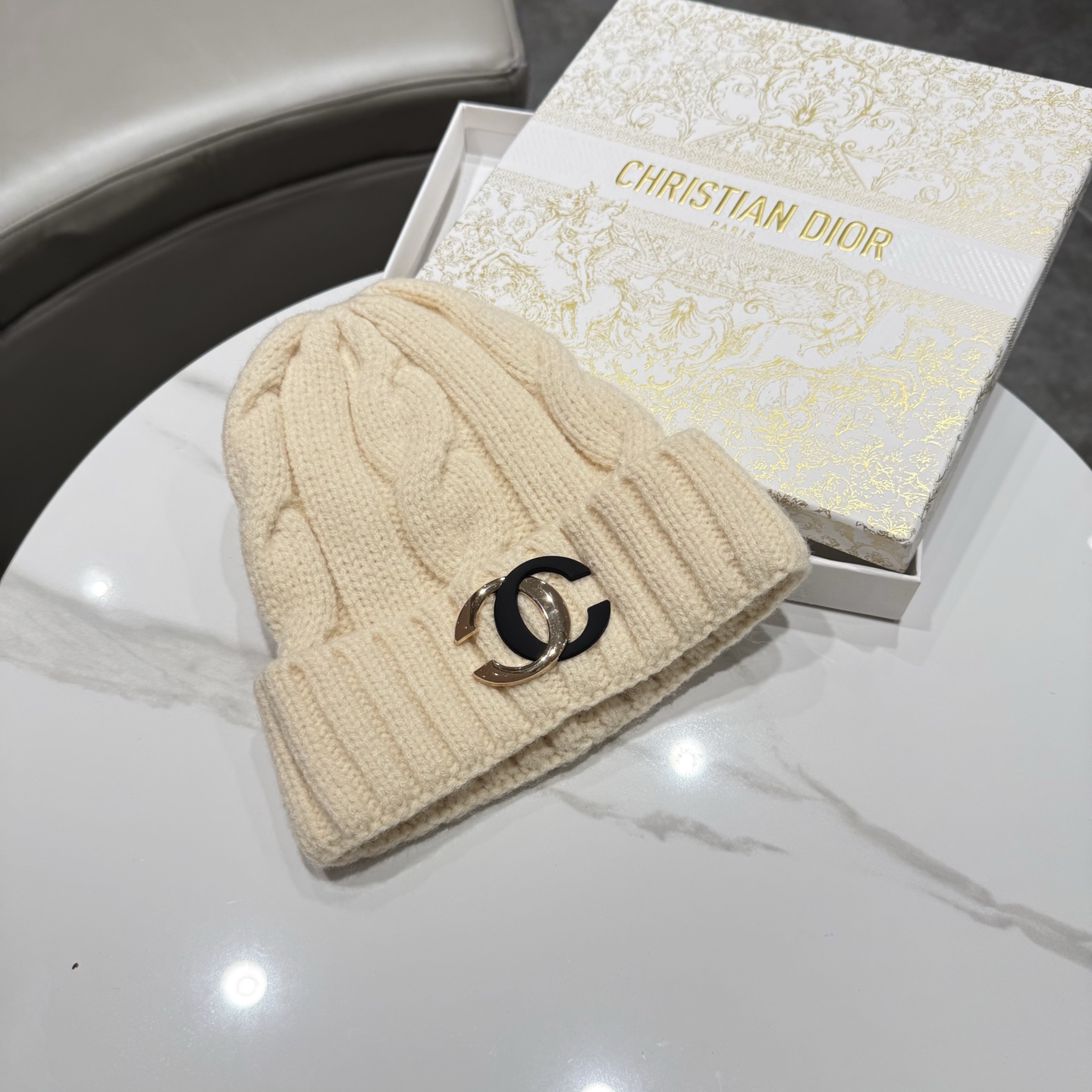 CHANEL香奈儿 秋冬新款针织毛线帽，超火爆💖质感一流，出街超好搭配！减龄神器