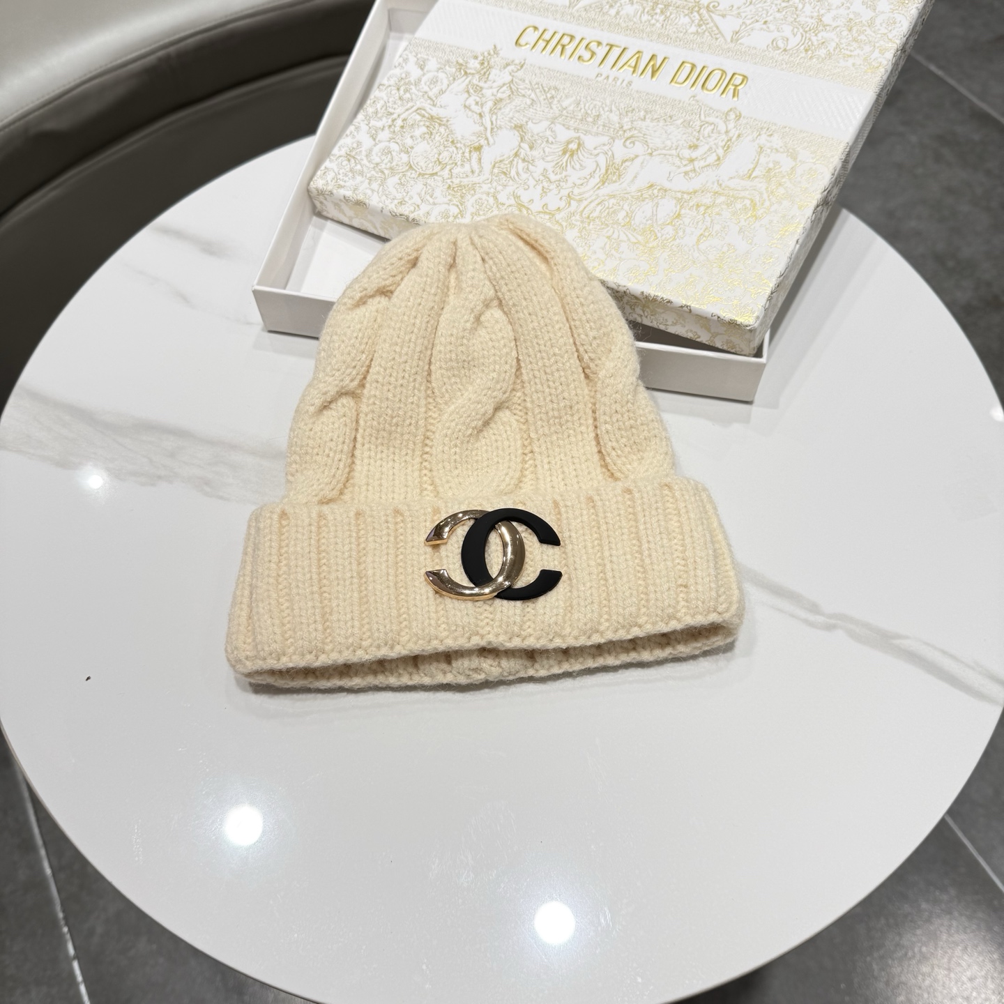 CHANEL香奈儿 秋冬新款针织毛线帽，超火爆💖质感一流，出街超好搭配！减龄神器