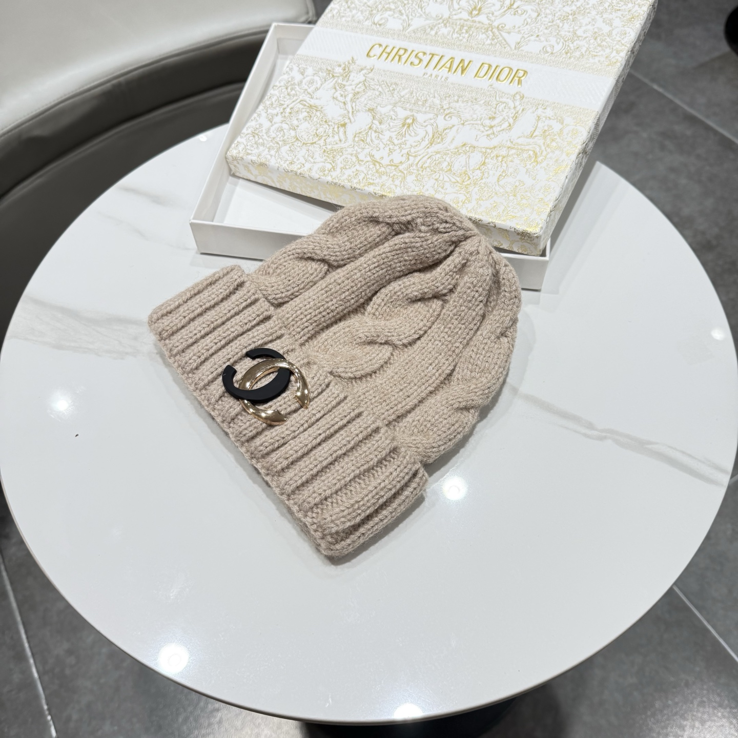 CHANEL香奈儿 秋冬新款针织毛线帽，超火爆💖质感一流，出街超好搭配！减龄神器