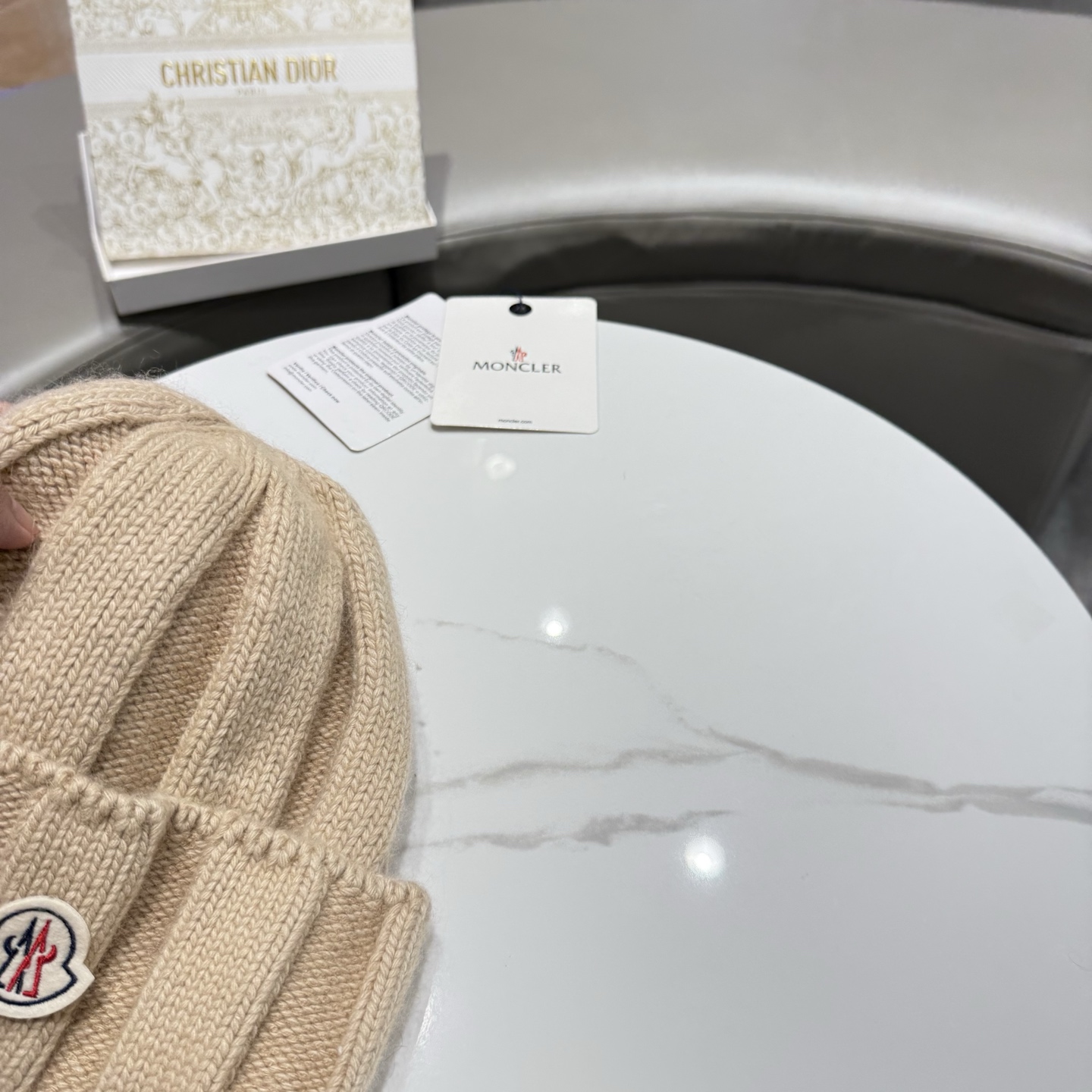 【MONCLER蒙口】2026秋冬新款男女款羊毛兔毛针织毛线帽，大牌简约～秋冬穿搭必备